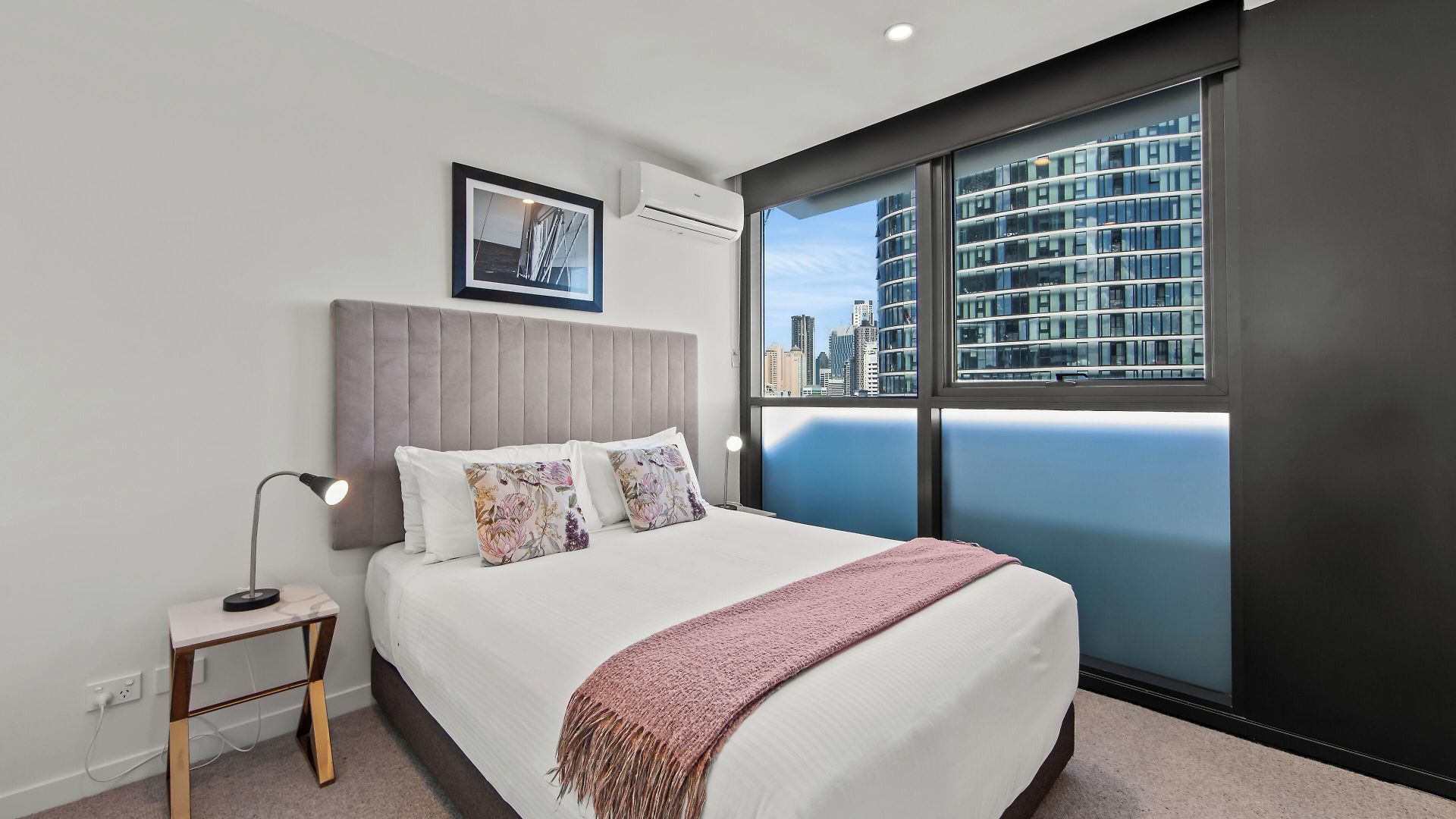 The Coterie Apartments By Cllix *