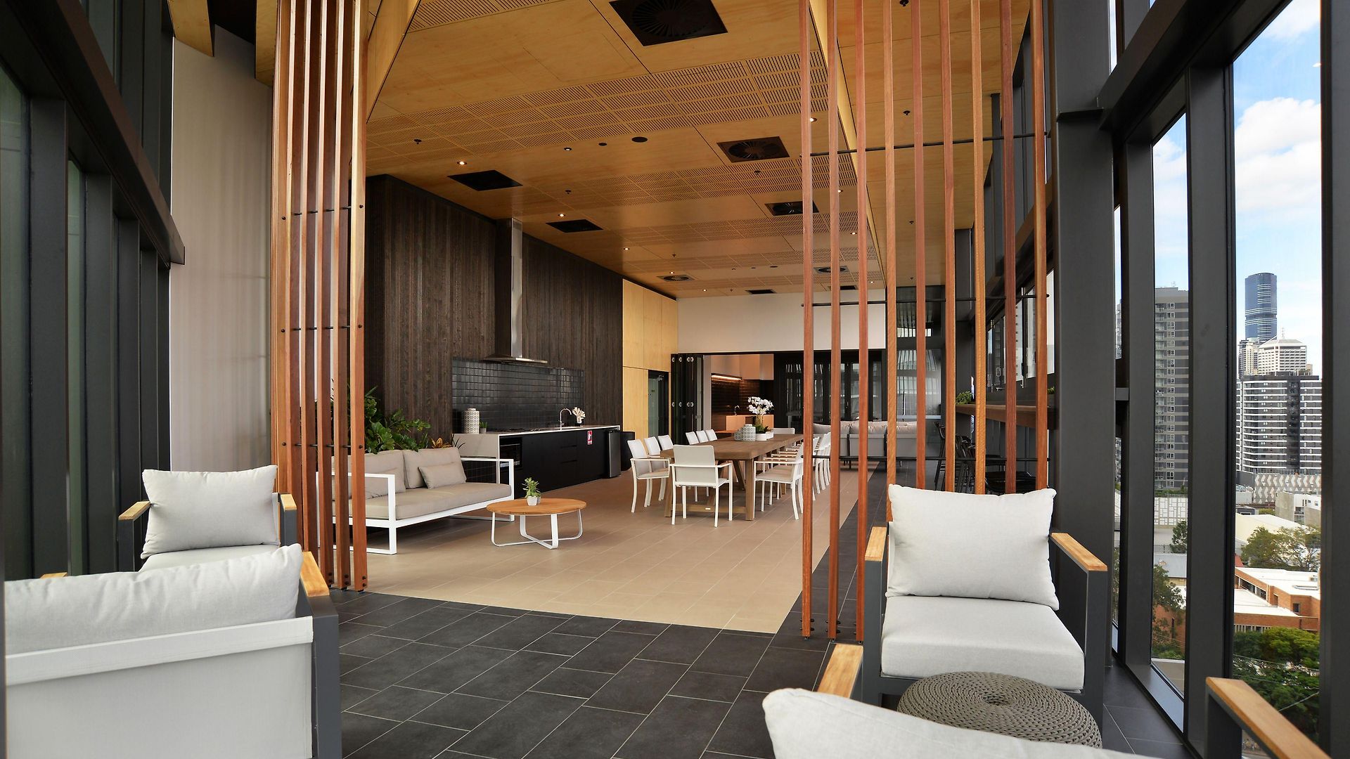 One By Cllix Aparthotel 5*