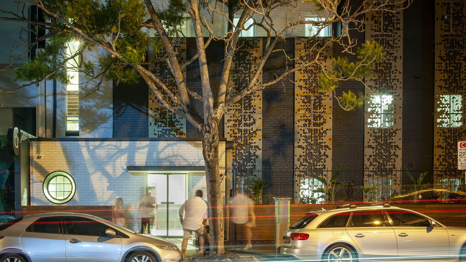 Quarters Hostel *