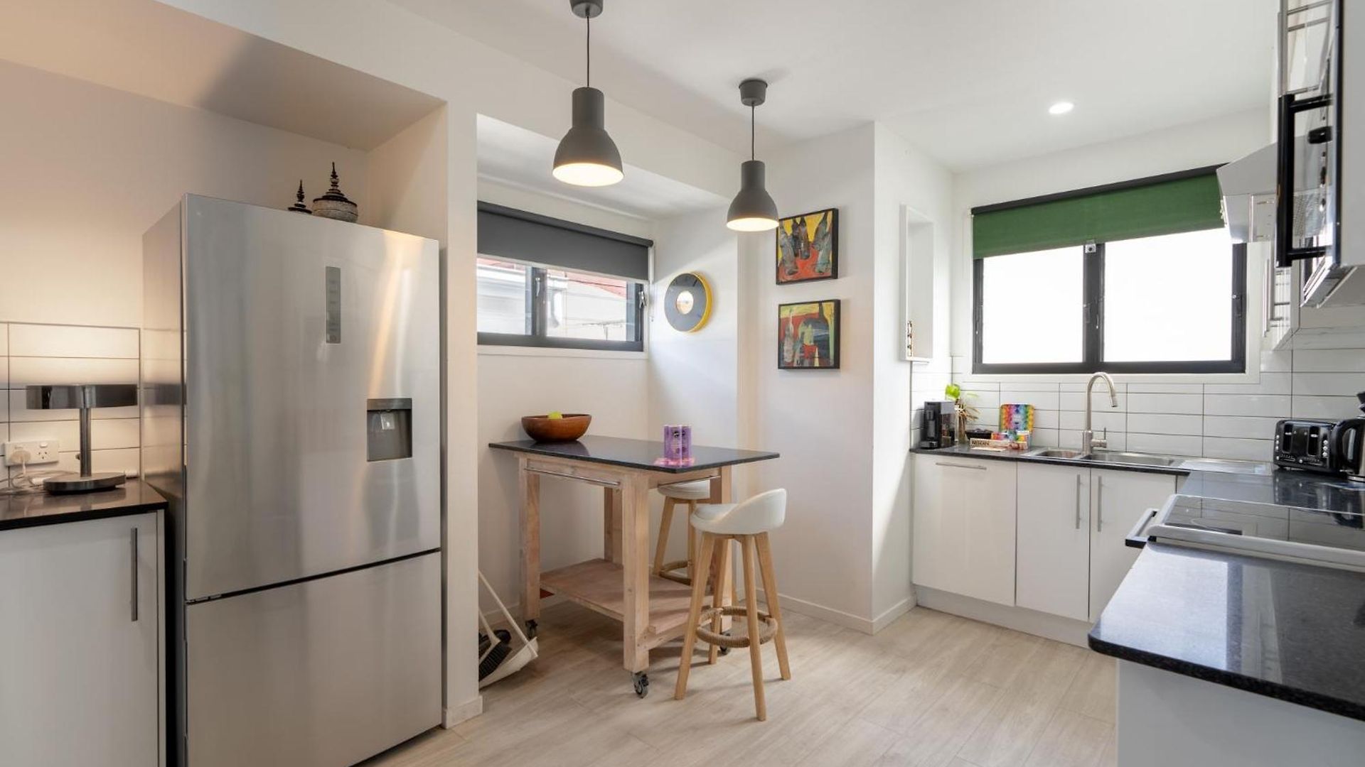 Sophisticated 2-bed With Alfresco Dining Brisbane