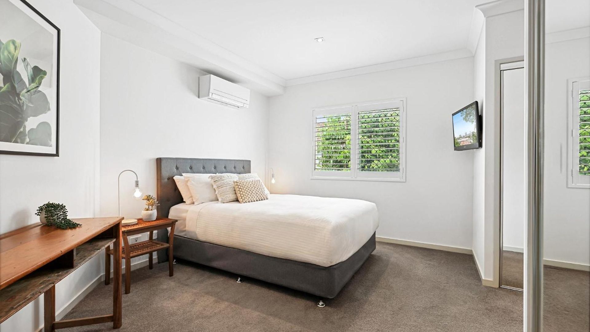 Apartment Lovely 3-bed With Alfresco Dining By Amenities Brisbane