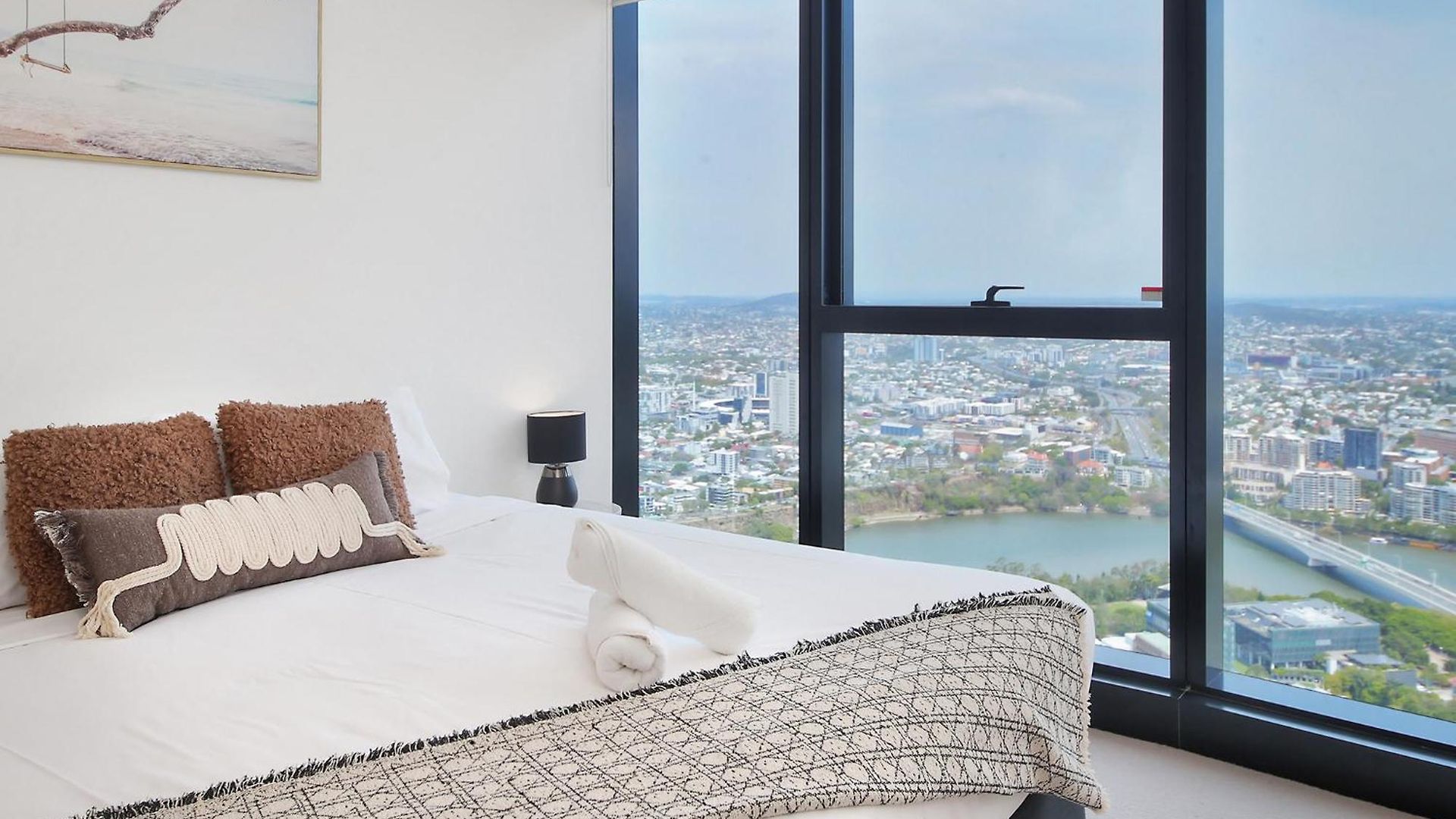 Apartment Skyline View High Floor 2br With Sofa Bed And Free Parking