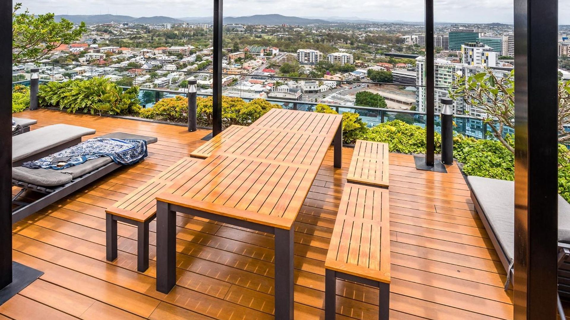 Apartment Impeccable 2-bed With Pool & Outdoor Dining Brisbane