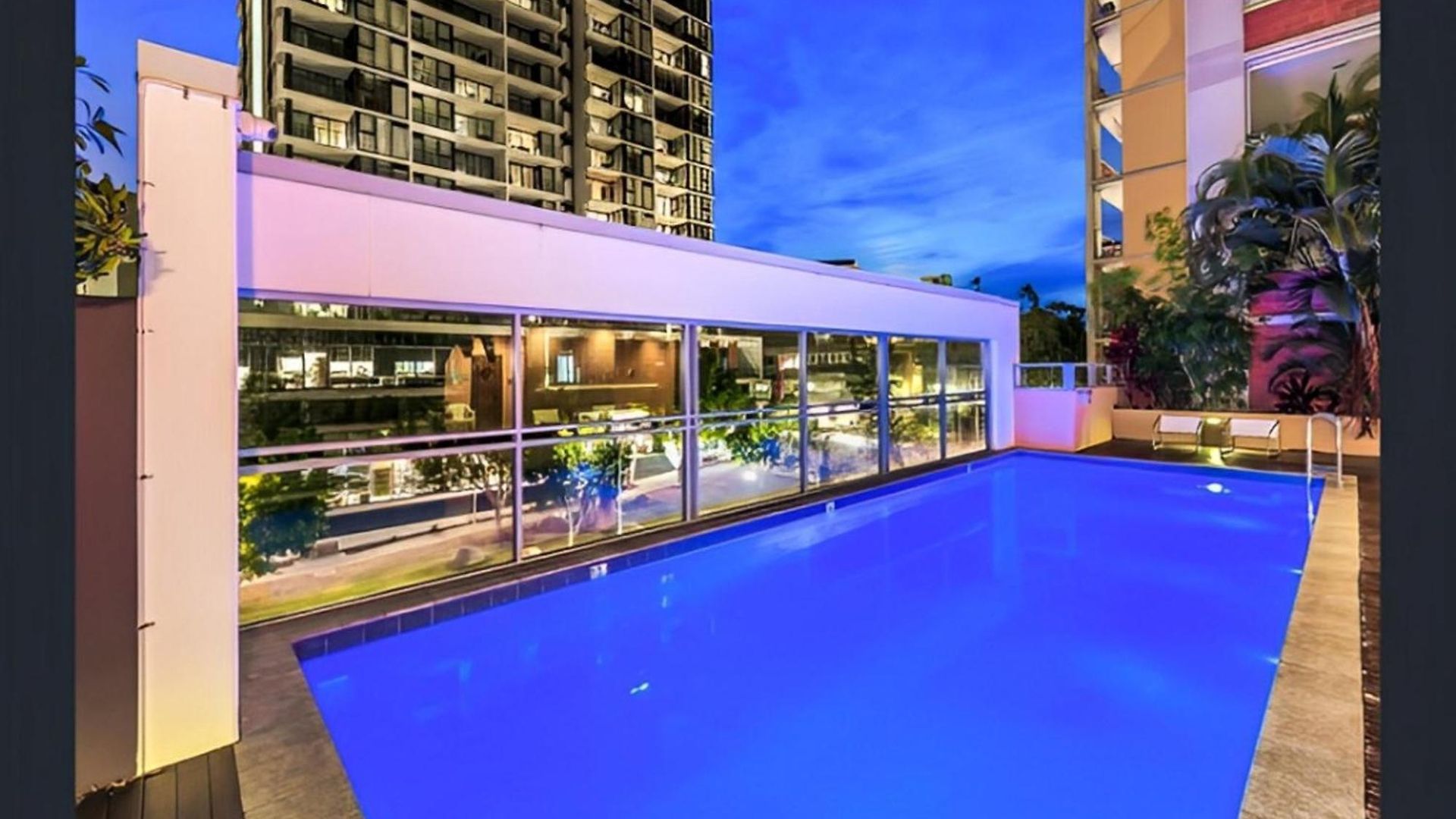 2-bed Near Cbd With Pool Sauna & Bbq Brisbane