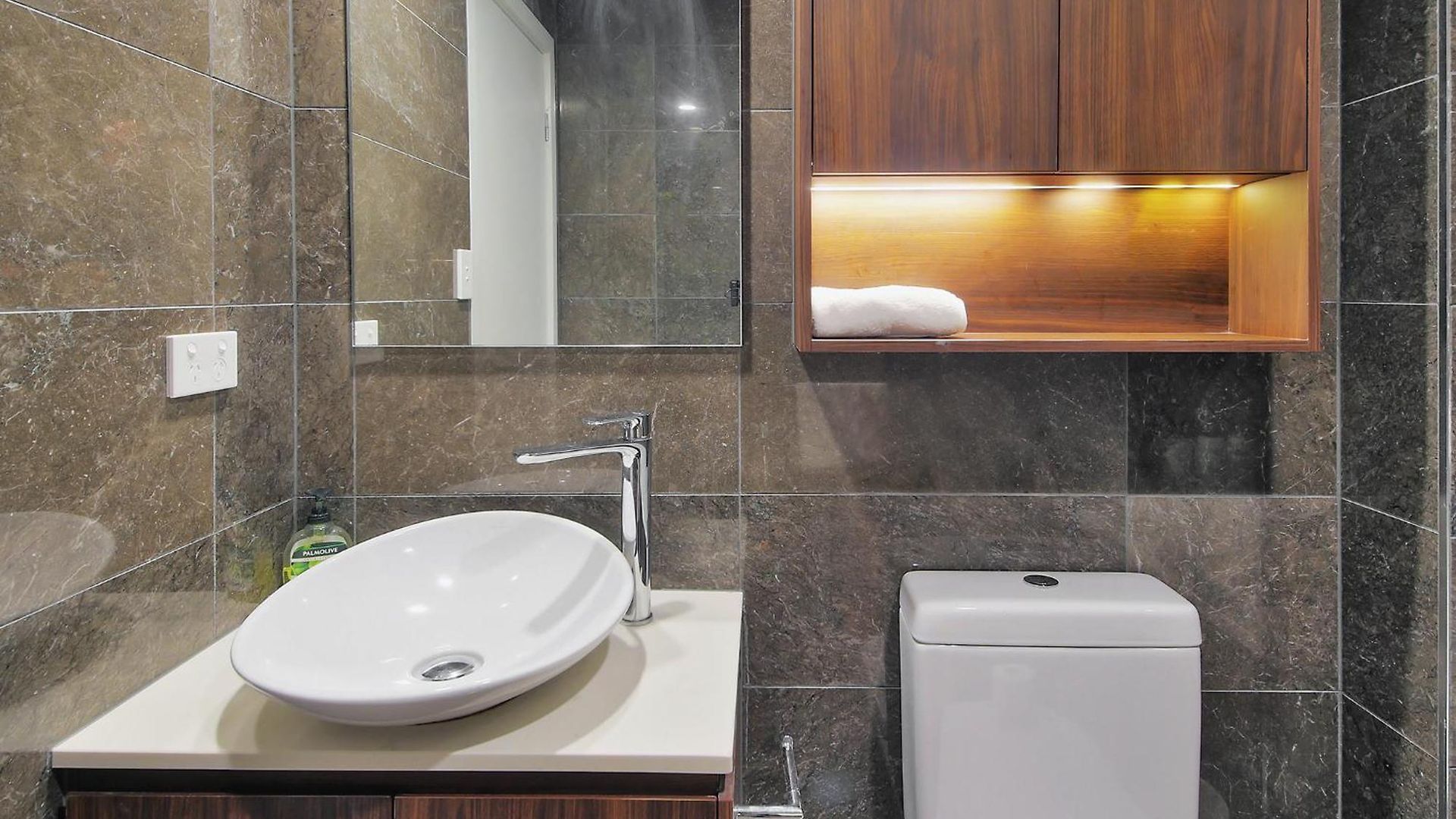 Skyline View High Floor 2br With Sofa Bed And Free Parking *