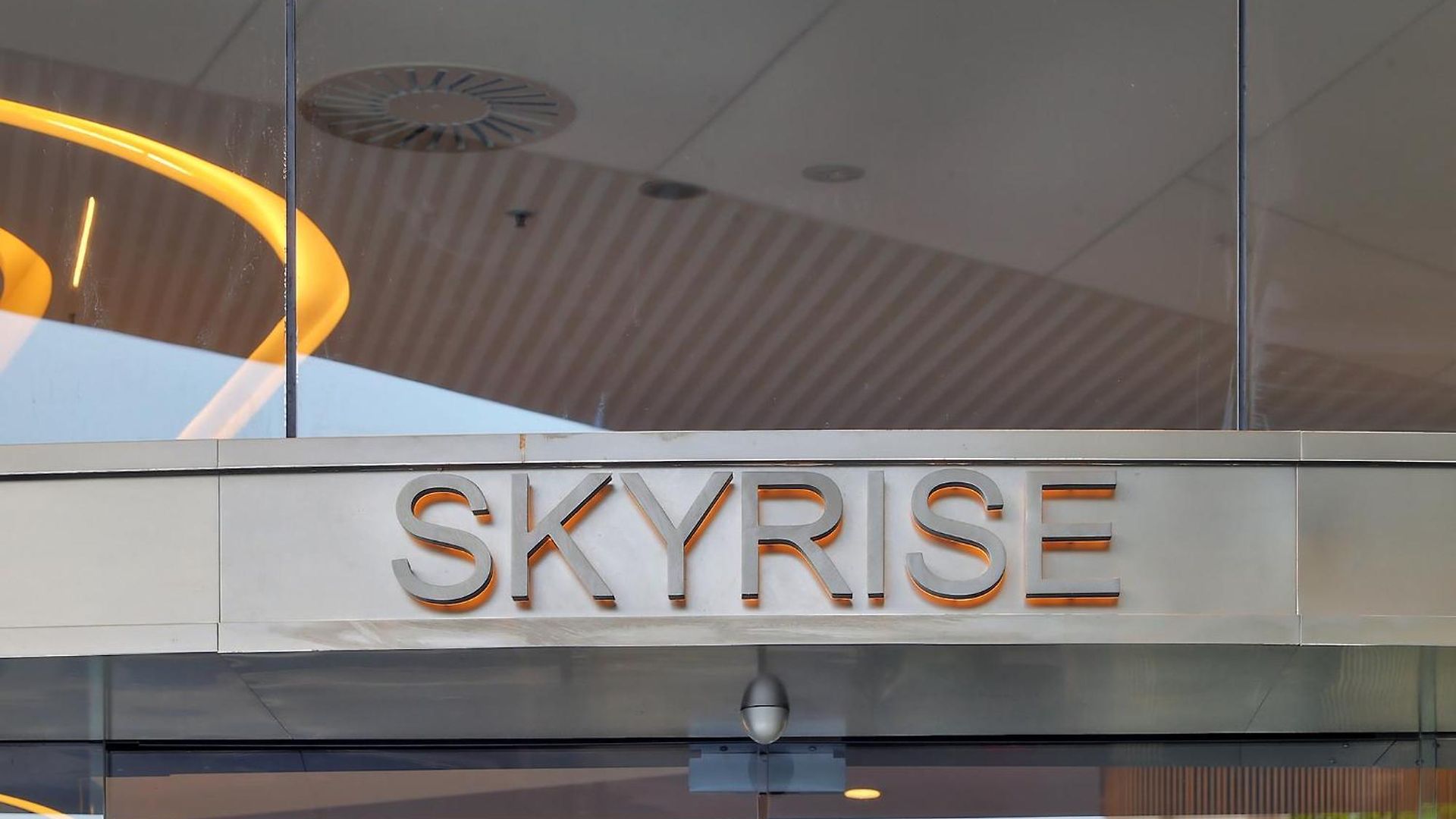Skyline View High Floor 2br With Sofa Bed And Free Parking Apartment Brisbane