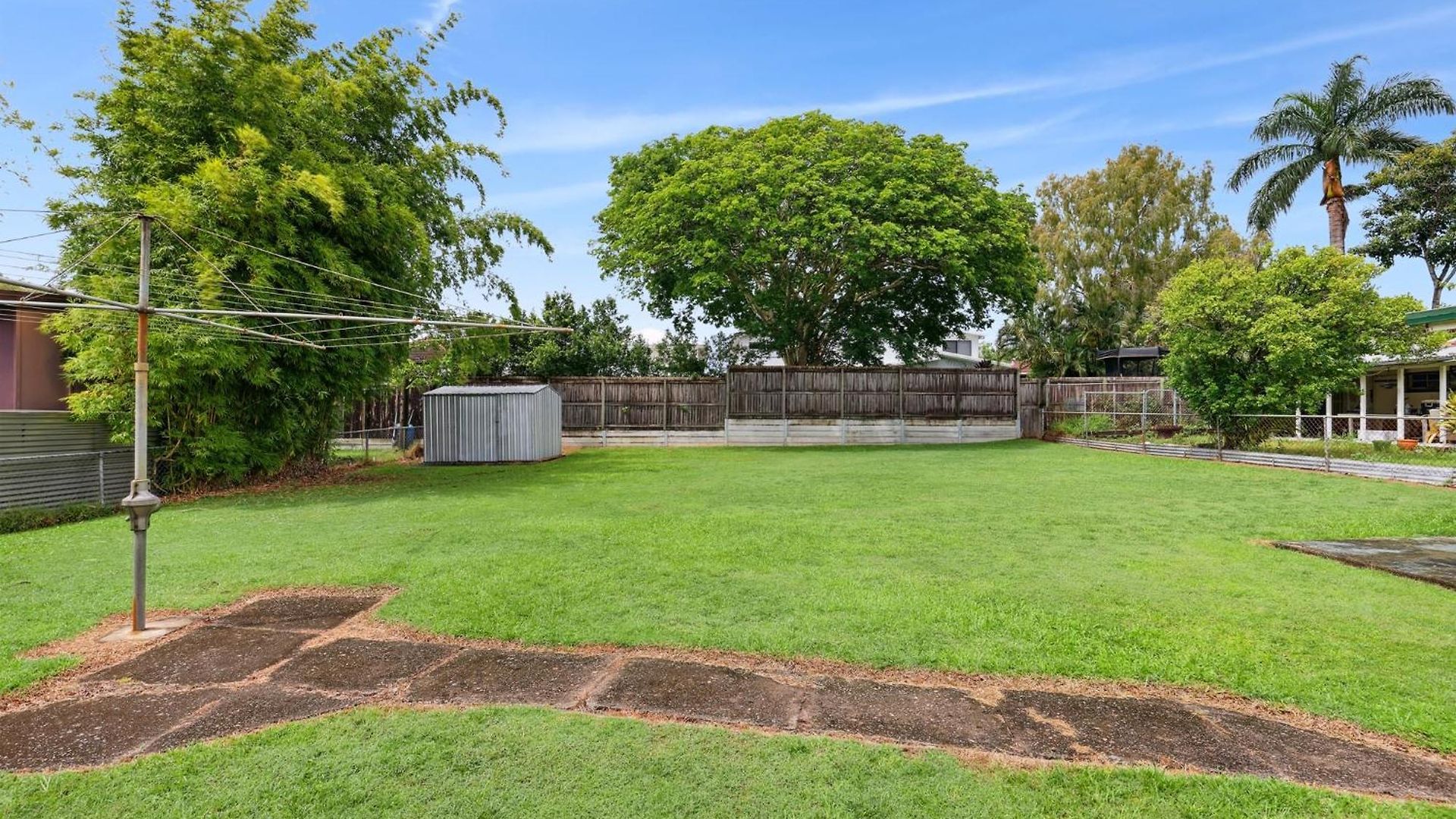 Spacious 3-bed In Morningside With Backyard