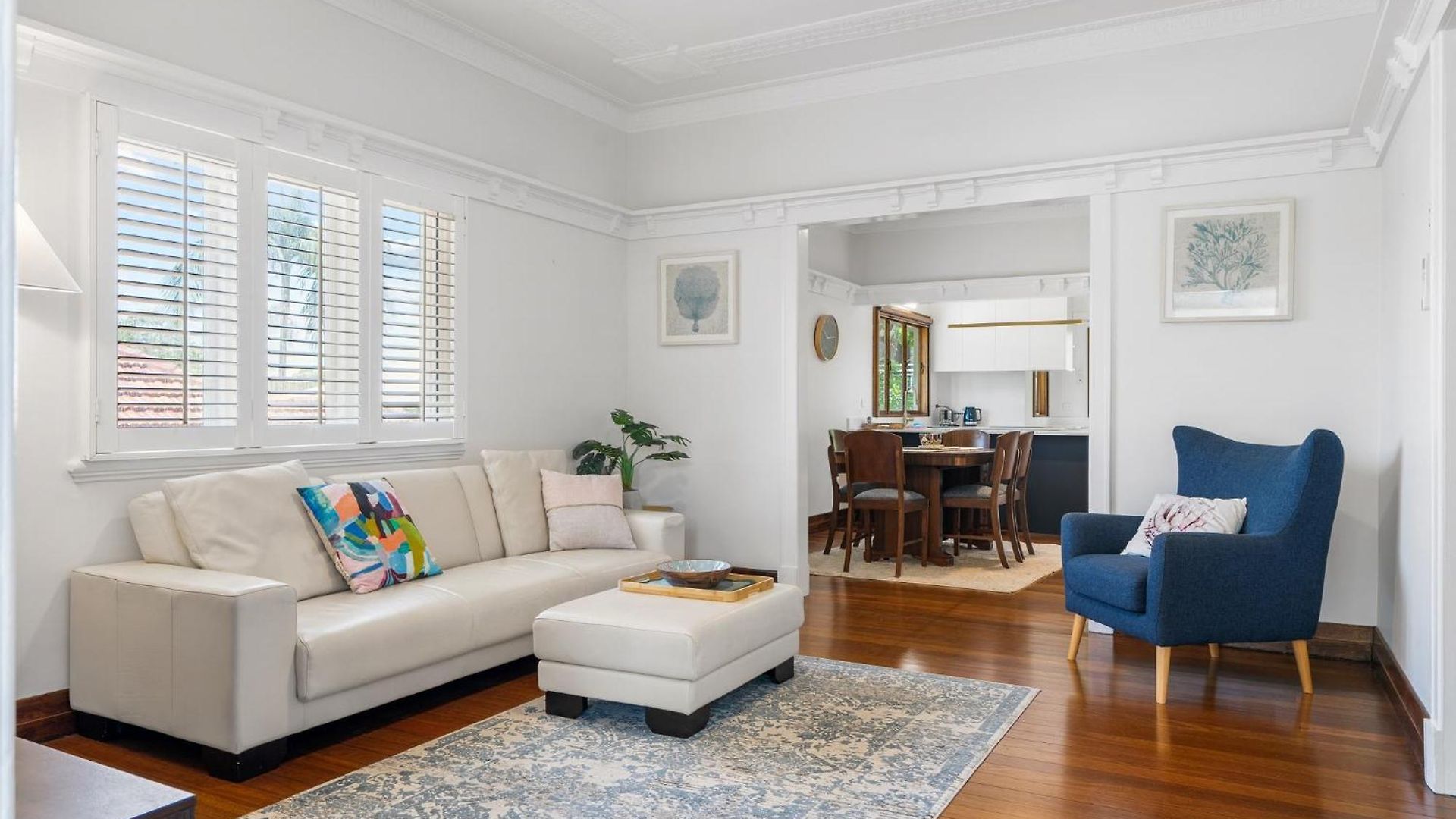 Family-friendly In Vibrant West End Holiday home *