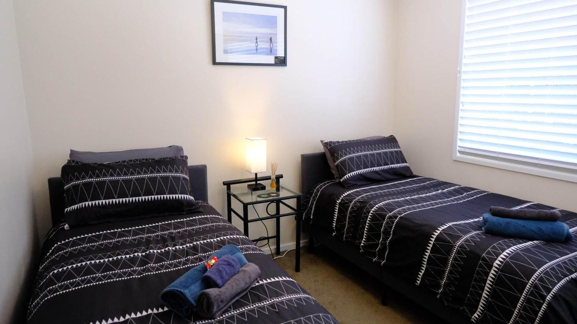 Stylish New Farm Retreat W Parking Walk Cafes & River *