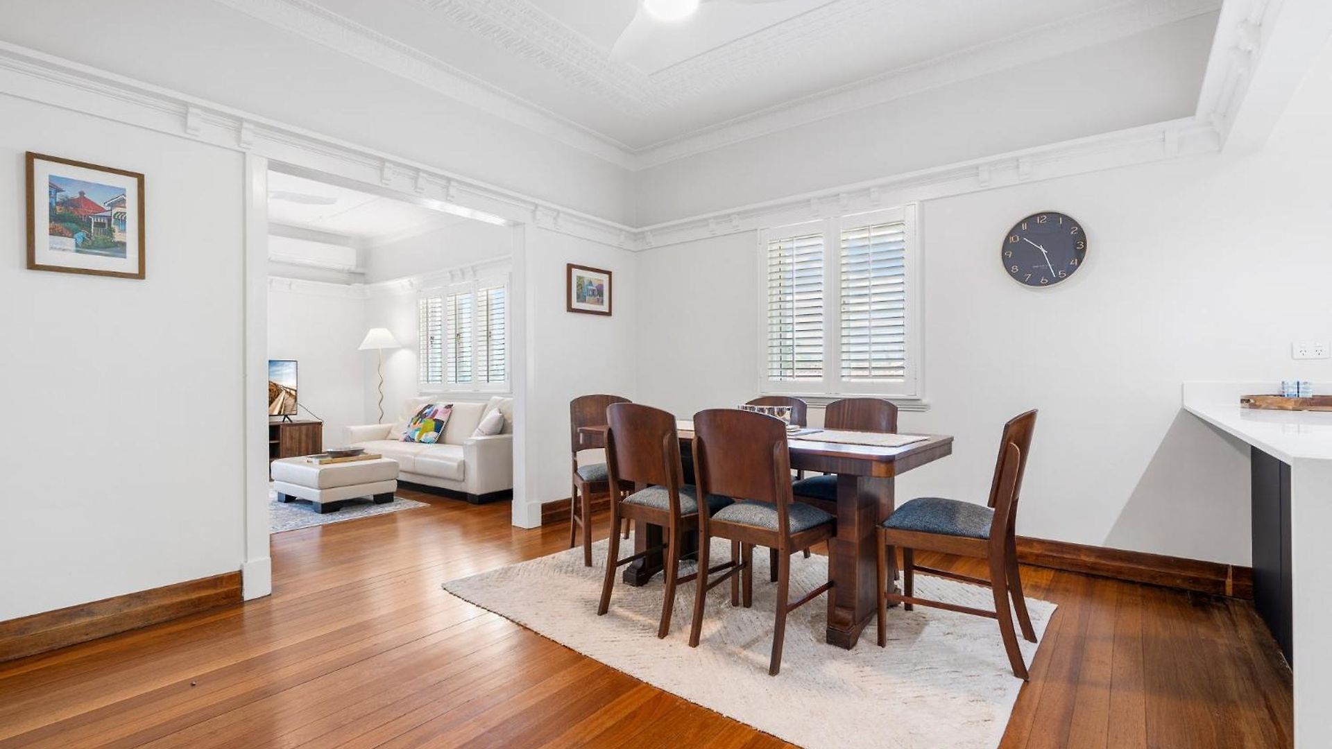 Family-friendly In Vibrant West End Holiday home Brisbane