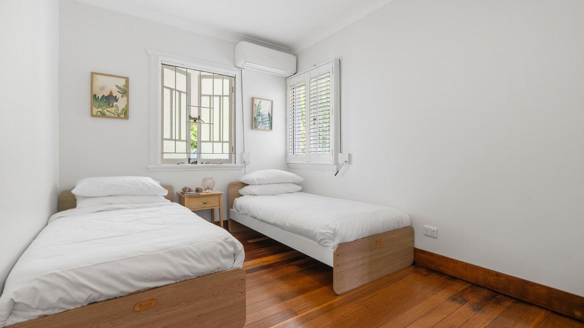 Family-friendly In Vibrant West End Holiday home *