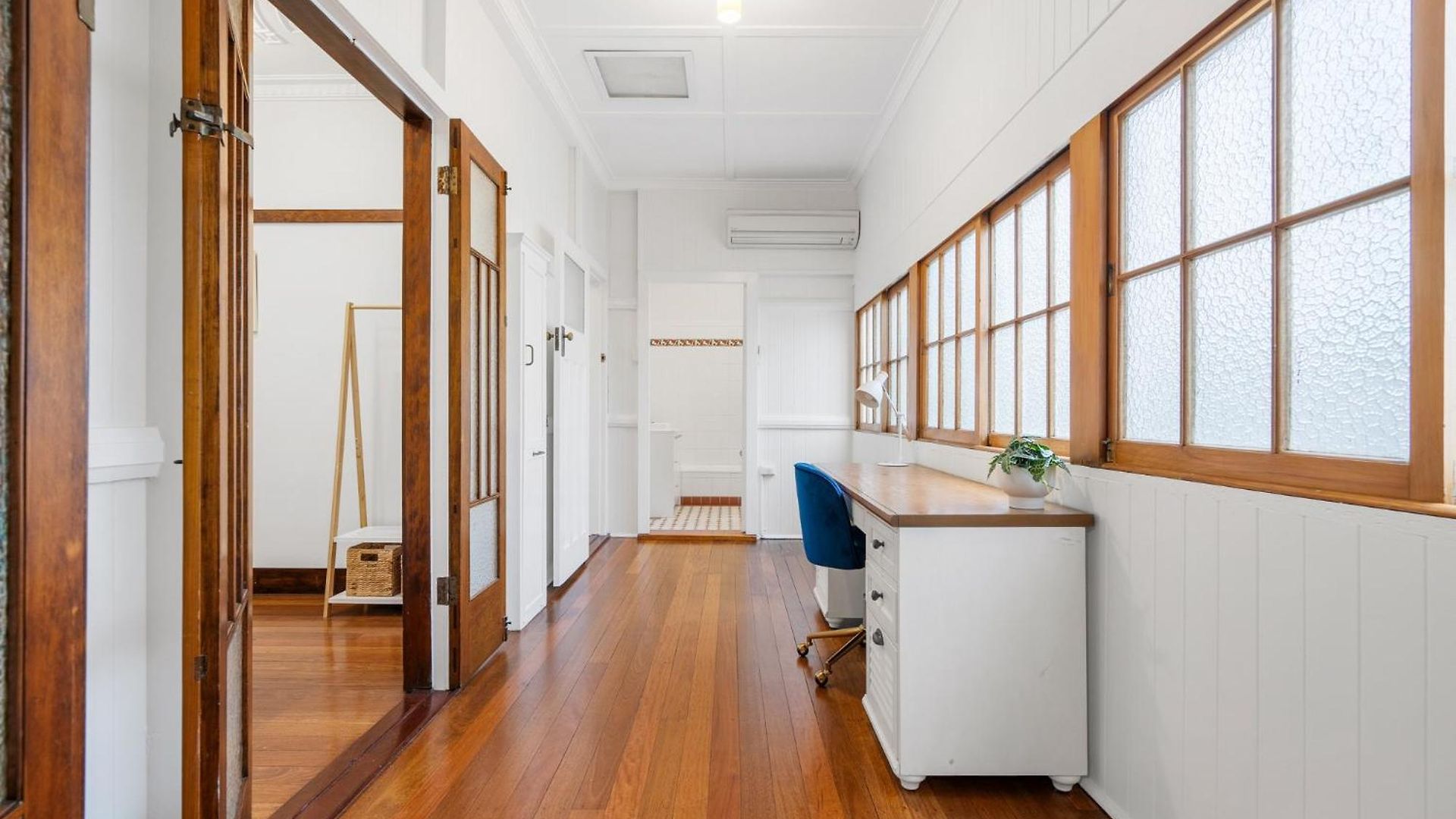 Family-friendly In Vibrant West End *