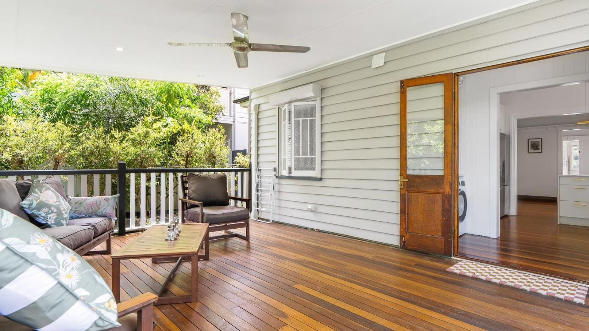 Family-friendly In Vibrant West End * Brisbane