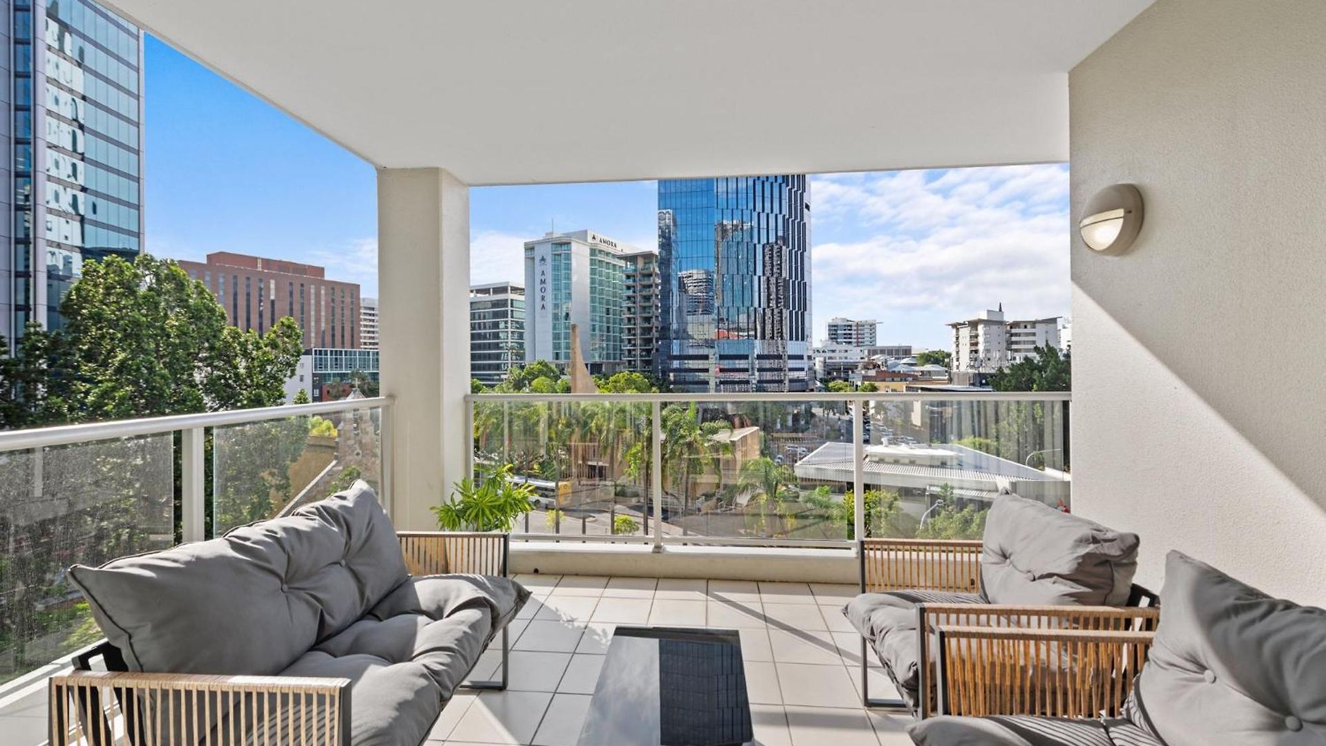 Apartment Prime With Pool, Gym And Parking