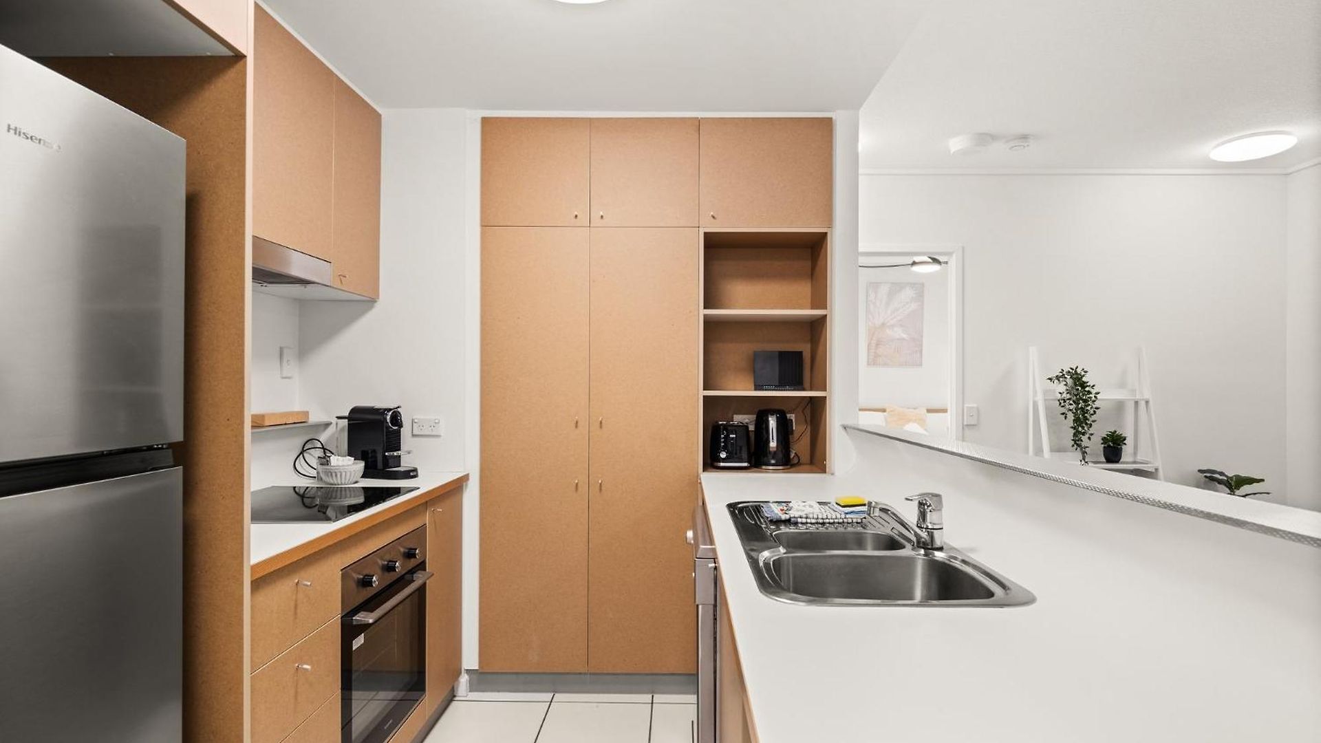 Apartment Vibrant 2-bed With Pool And Gym Access Brisbane