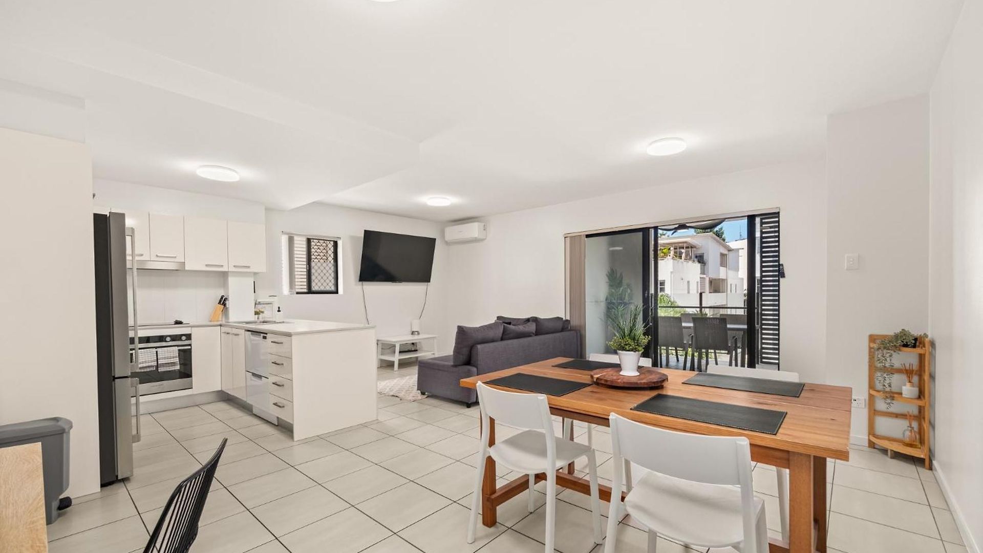 South With Pool Access Brisbane
