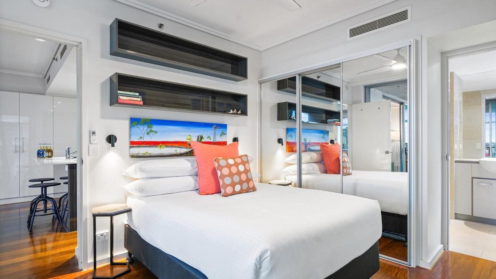 Apartment 2-bed Pad With Pool & Gym *