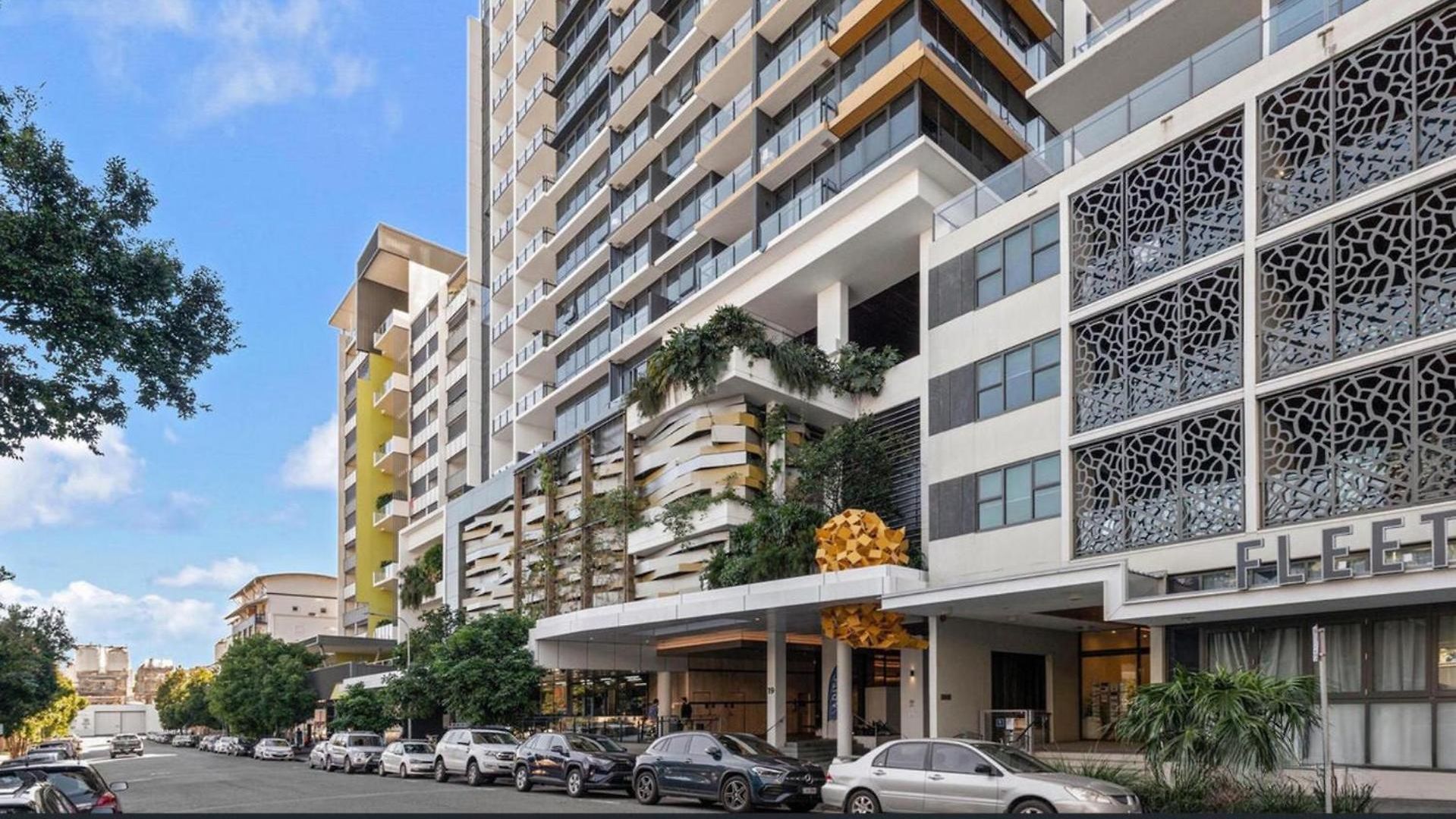 Spacious 2 Bedroom In