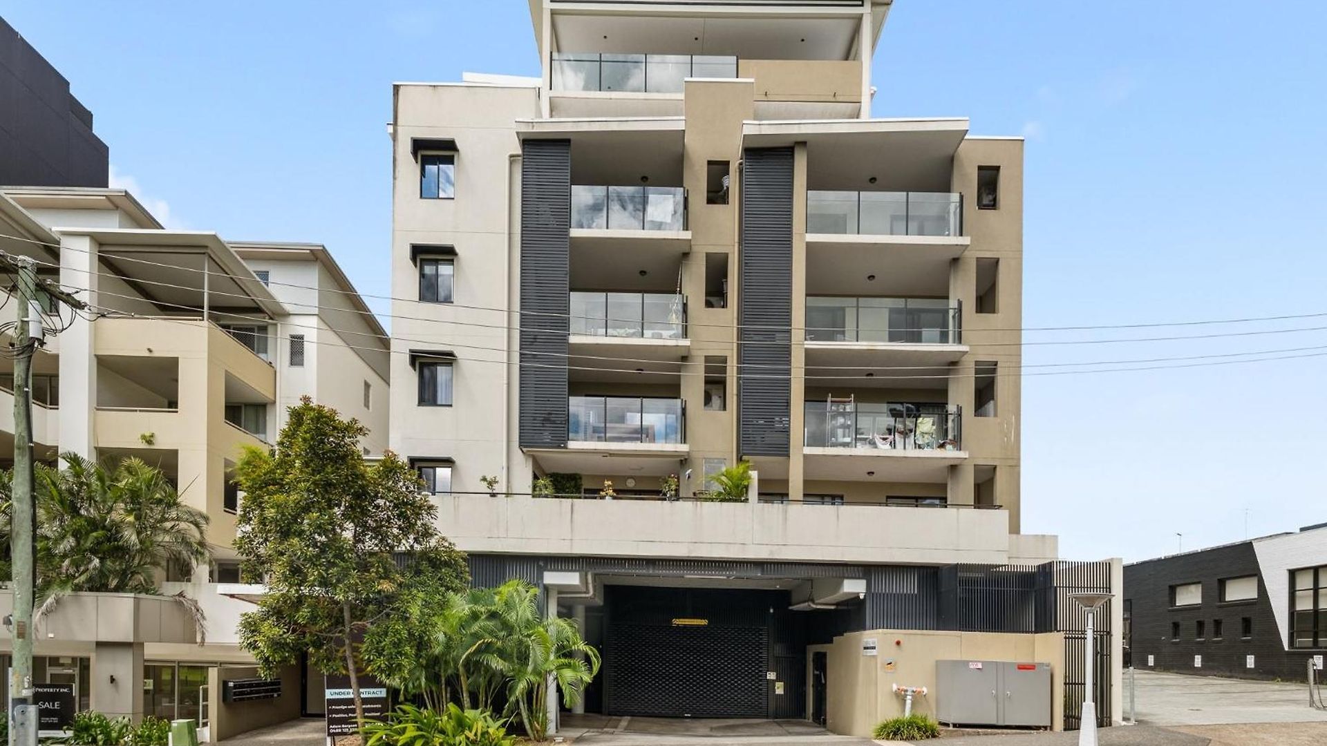 Apartment South With Pool Access Brisbane