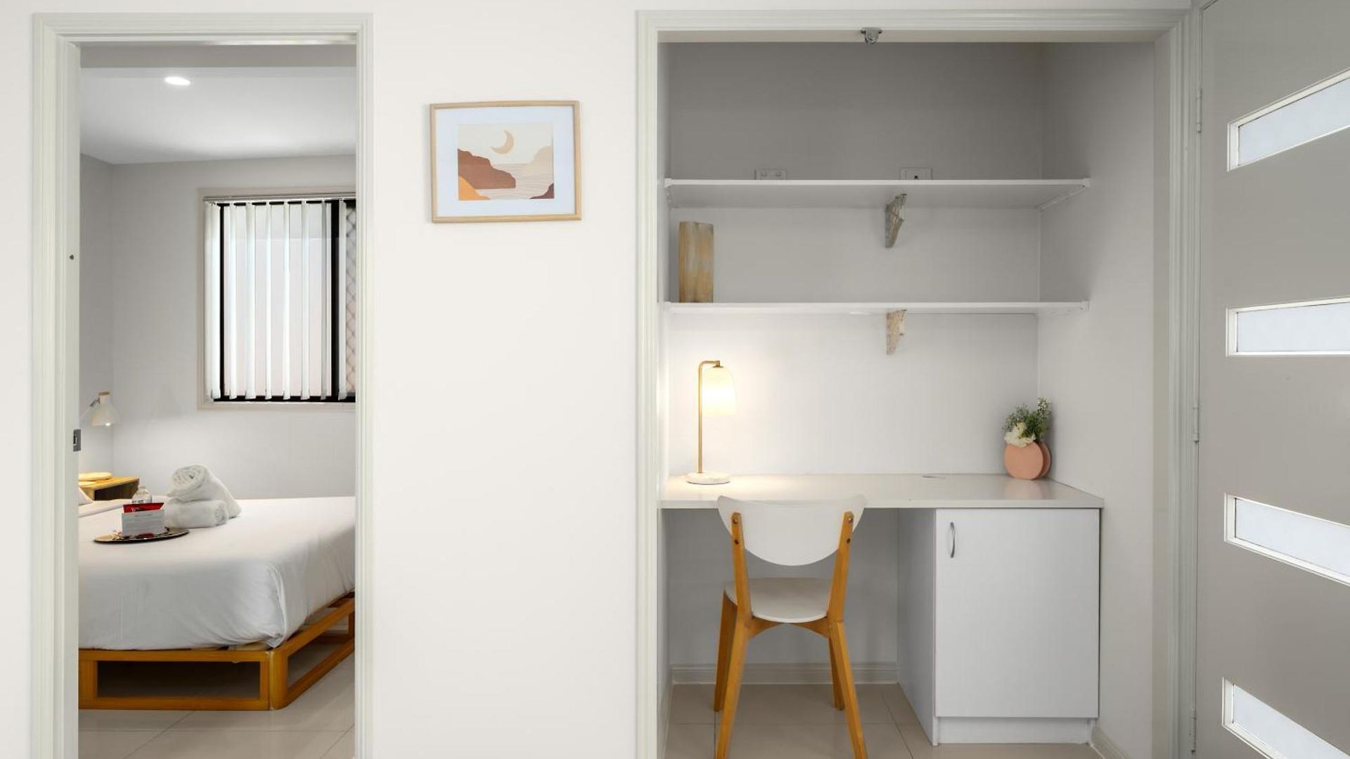 Smart Self Check-in - Sunnybank Station Apartment *