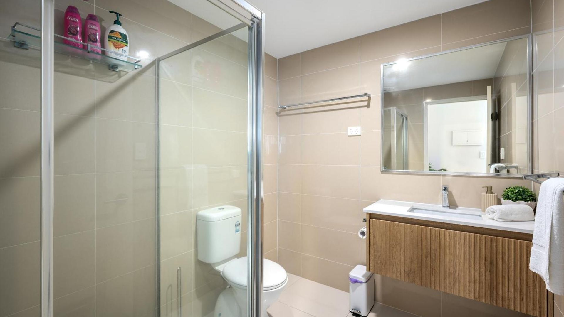 Apartment Smart Self Check-in - Sunnybank Station Brisbane