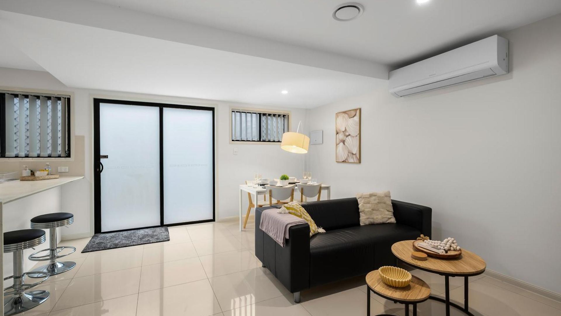 Apartment Smart Self Check-in - Sunnybank Station