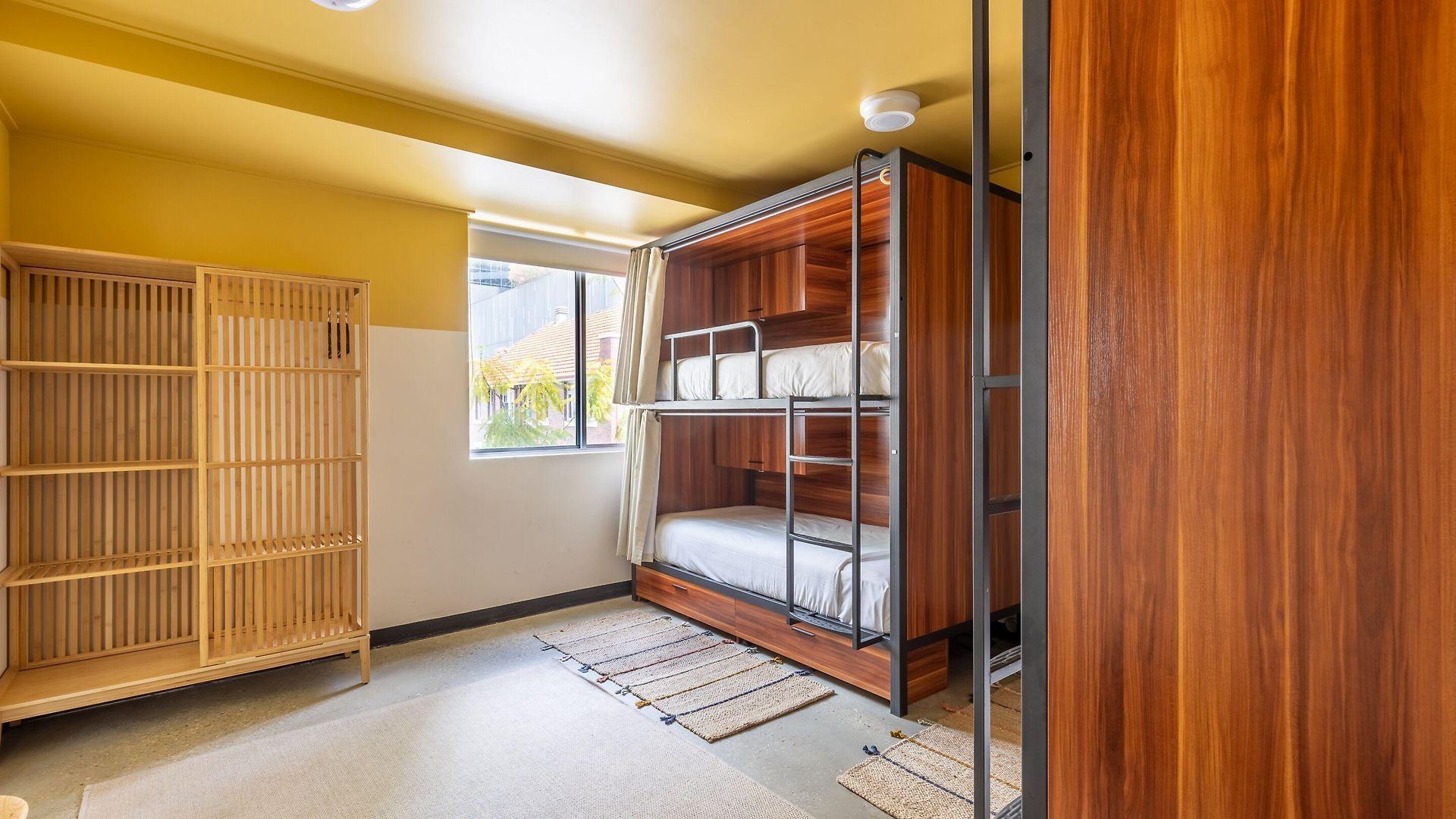 Hotel Roamer