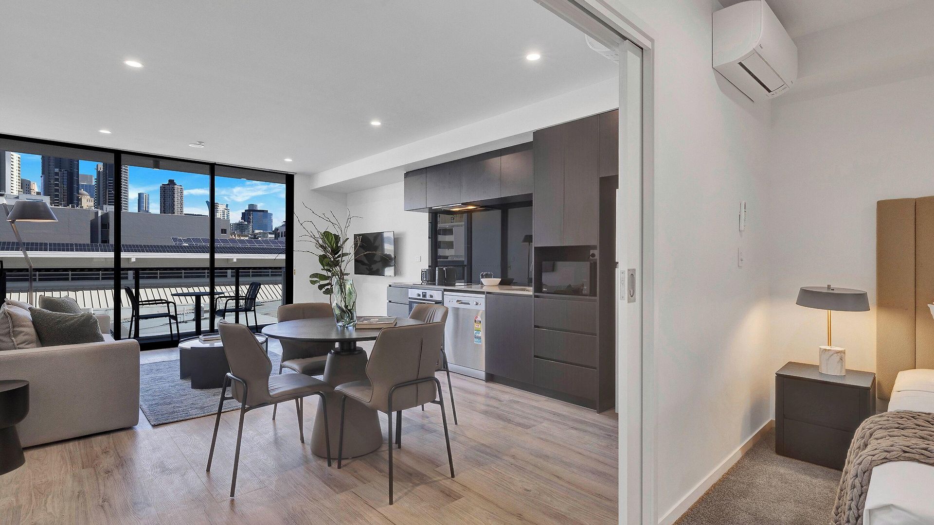 Rambla At Berwick House Aparthotel