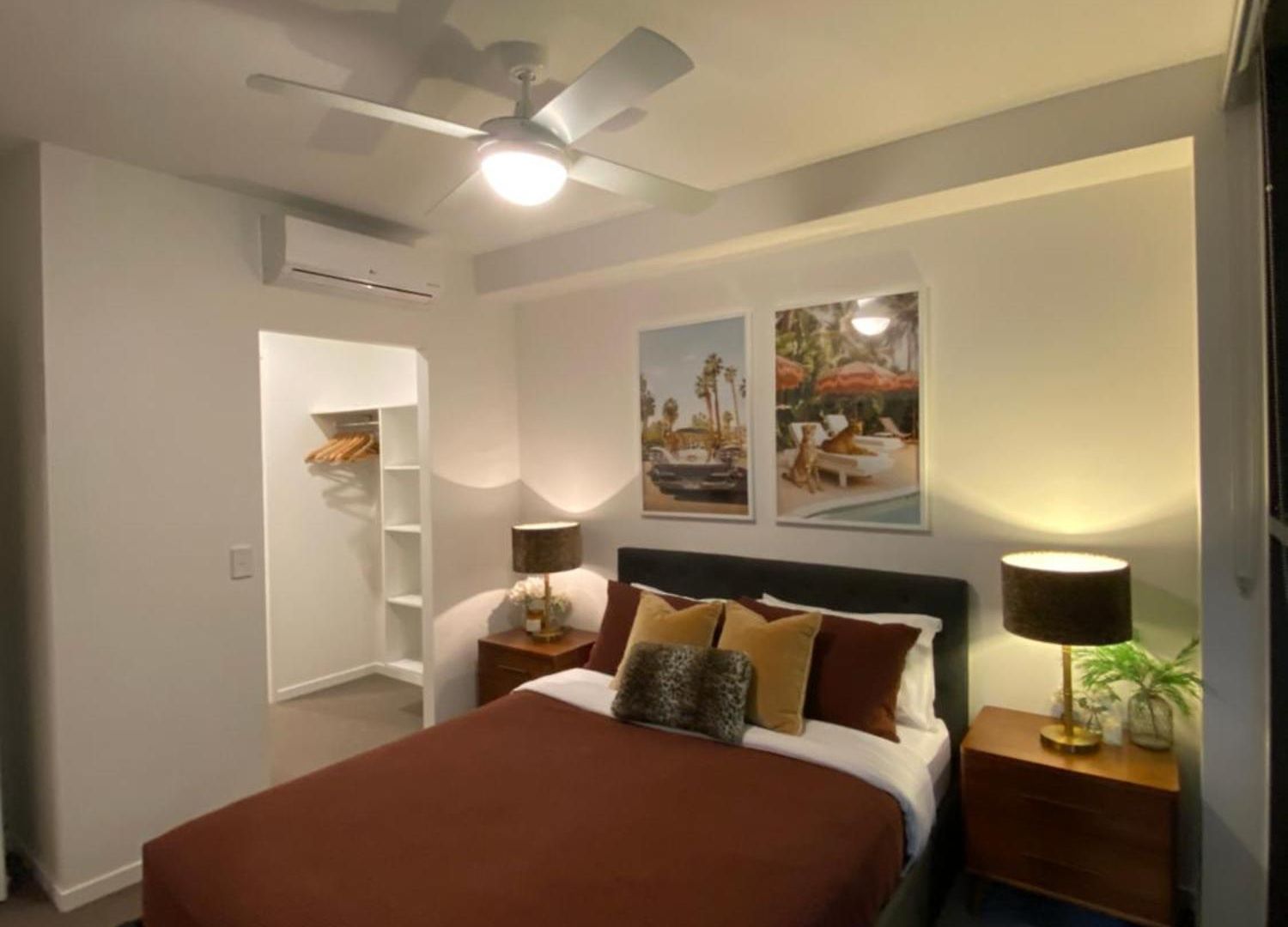 Urban Retreat - Shared With Queen Bed And Private Ensuite *