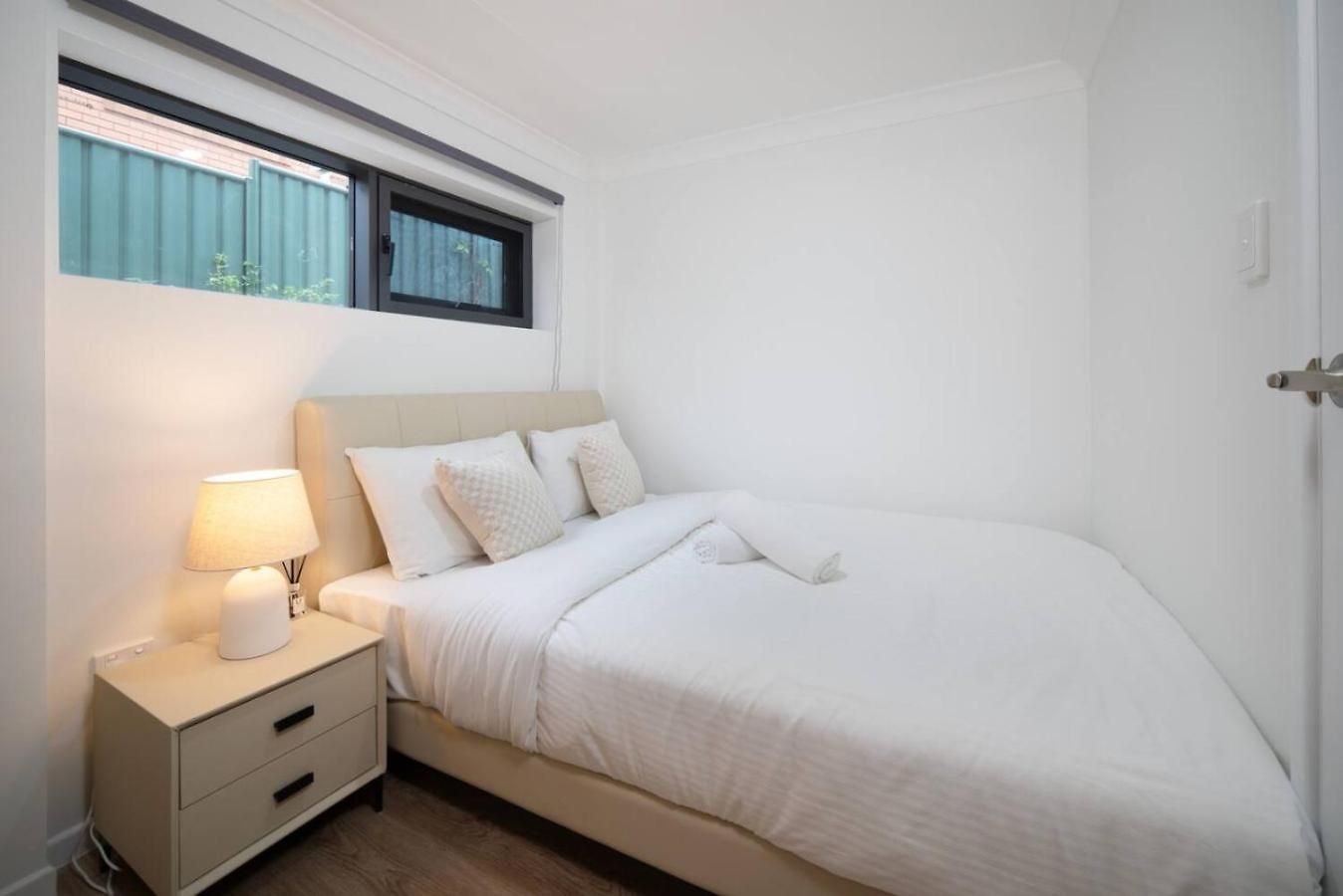 Newly Renovated Modern 2br Self-contained Unit
