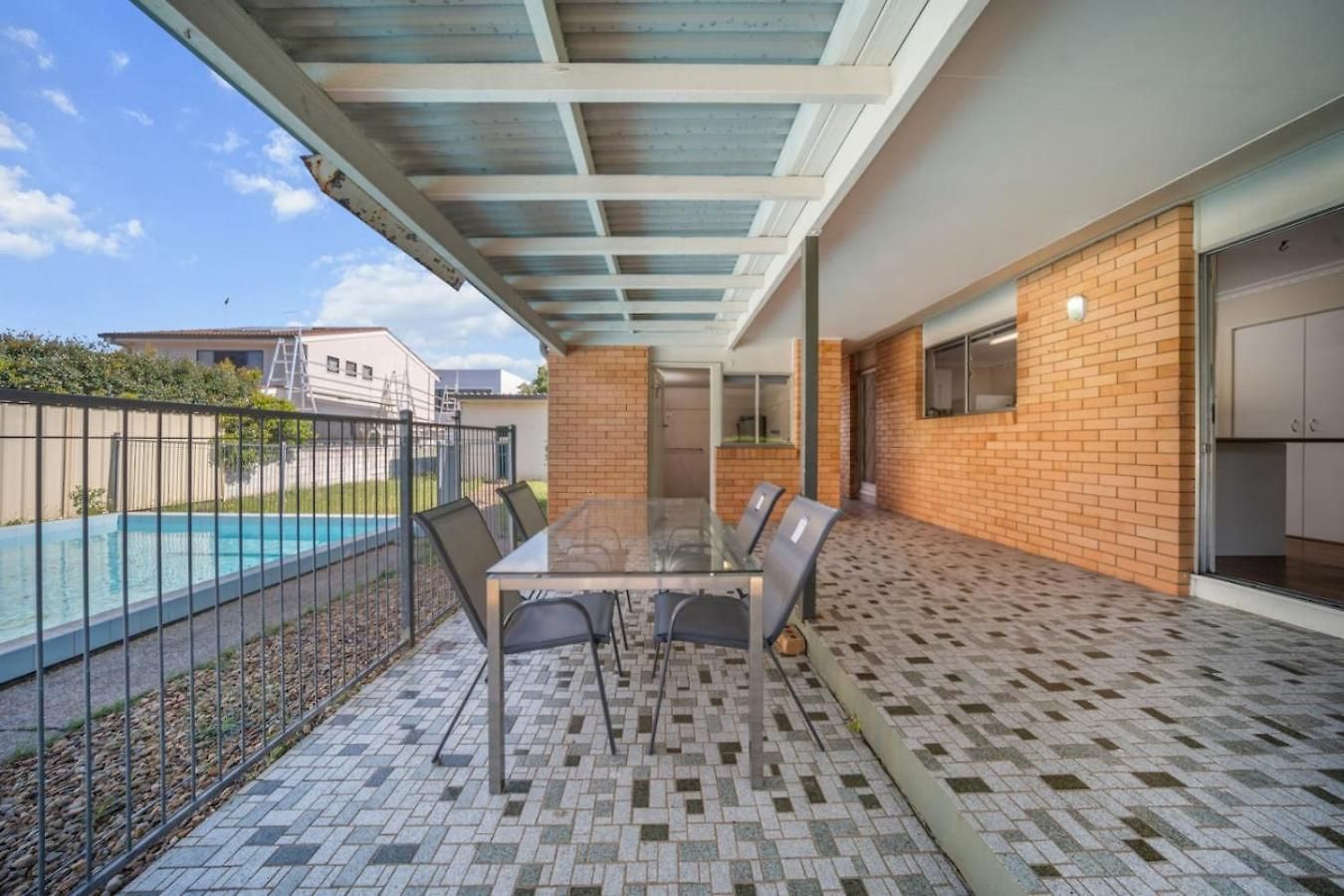 Chic Vibes Oasis Pool And Patio Comfort For Groups Holiday home
