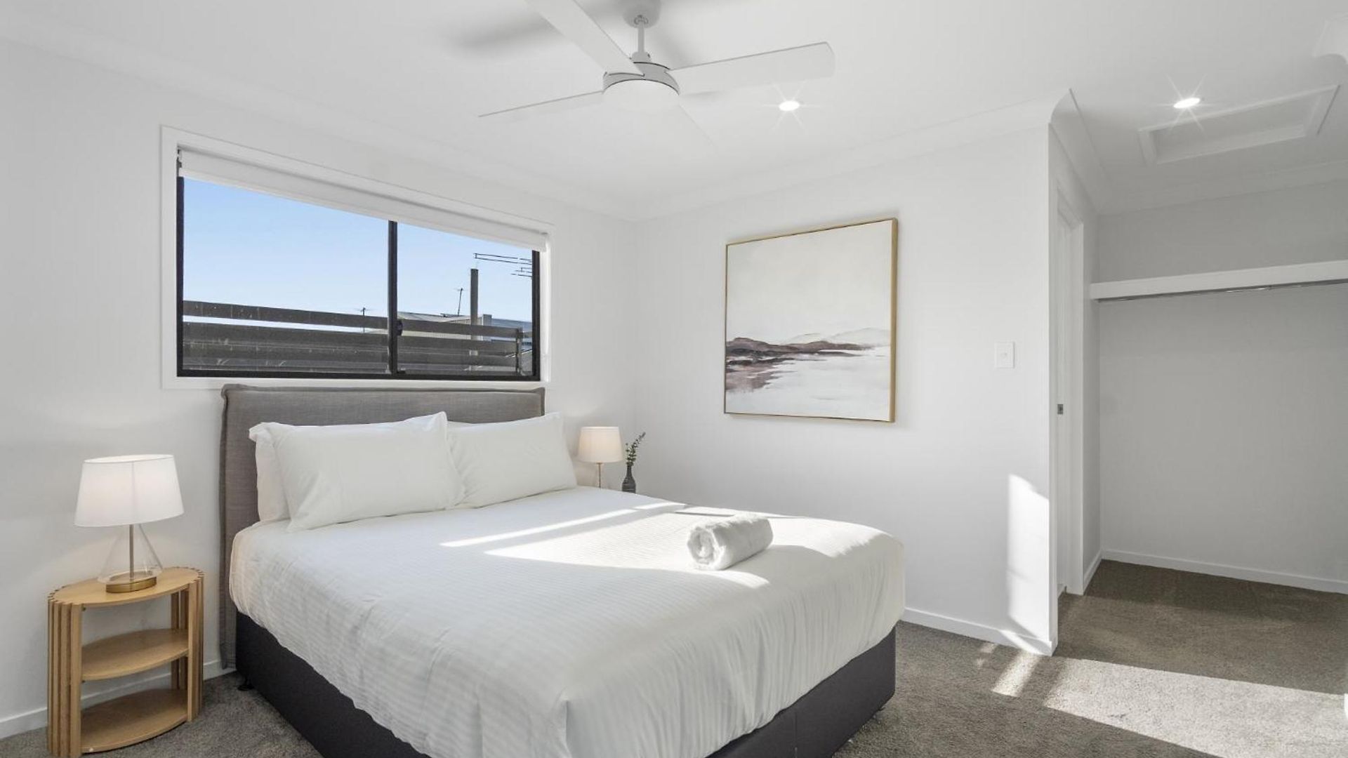 Retreat With Parking Close To Greenslopes Hospital Holiday home