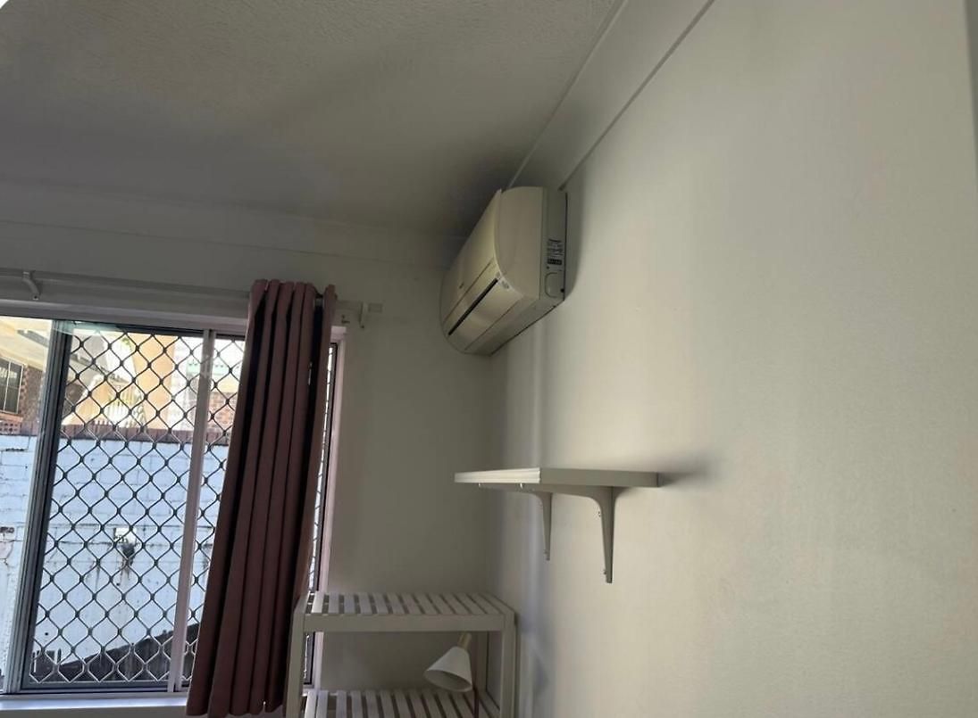 Uq 10mins Walk To The Door U1 *