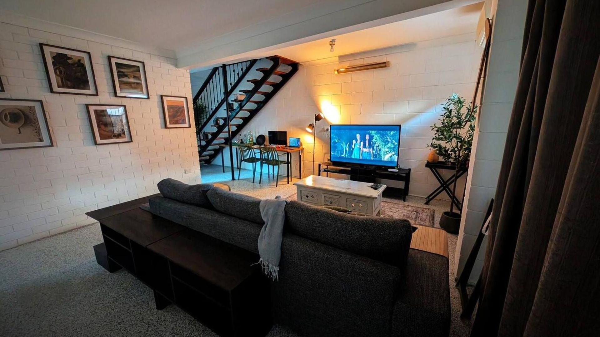 Peaceful, Modern, Lowtoxic, Bfast Included * Brisbane