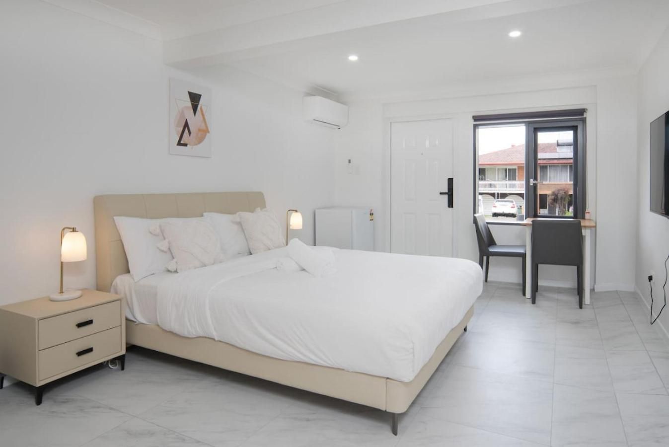 Self-contained Unit Perfect For Solo Or Couple Travelers Holiday home