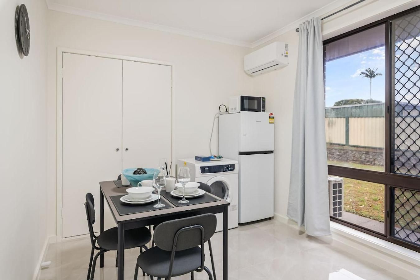 Affordable Comfort Cozy With Essentials Holiday home *