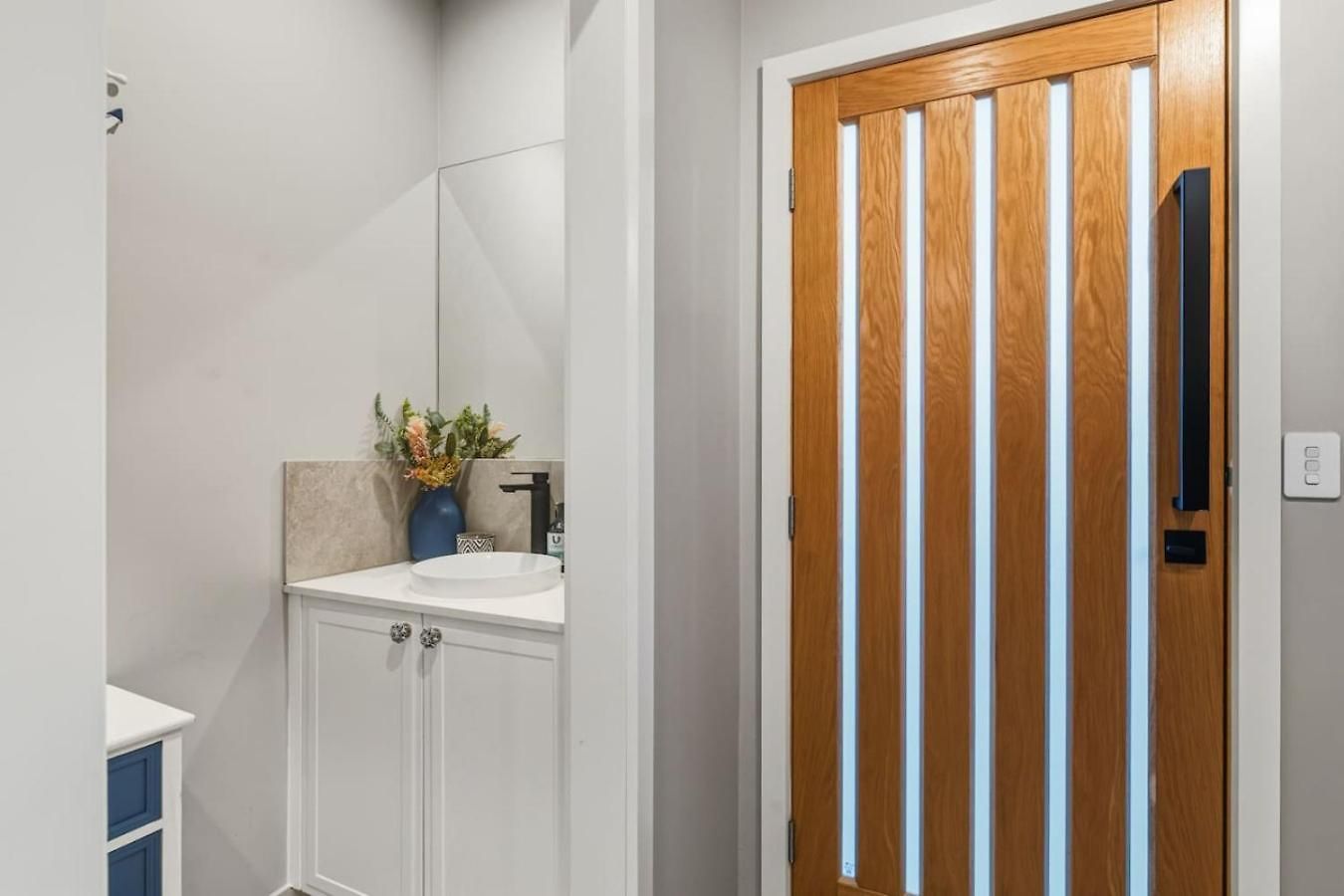 Modern Family Oasis Luxe With Balcony Ac And Backyard) Holiday home Brisbane