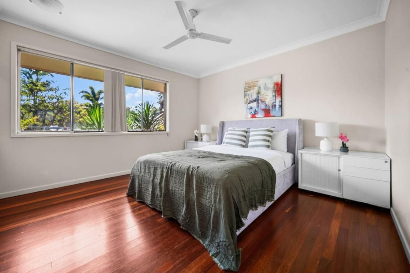 Chic Vibes Oasis Pool And Patio Comfort For Groups Holiday home *