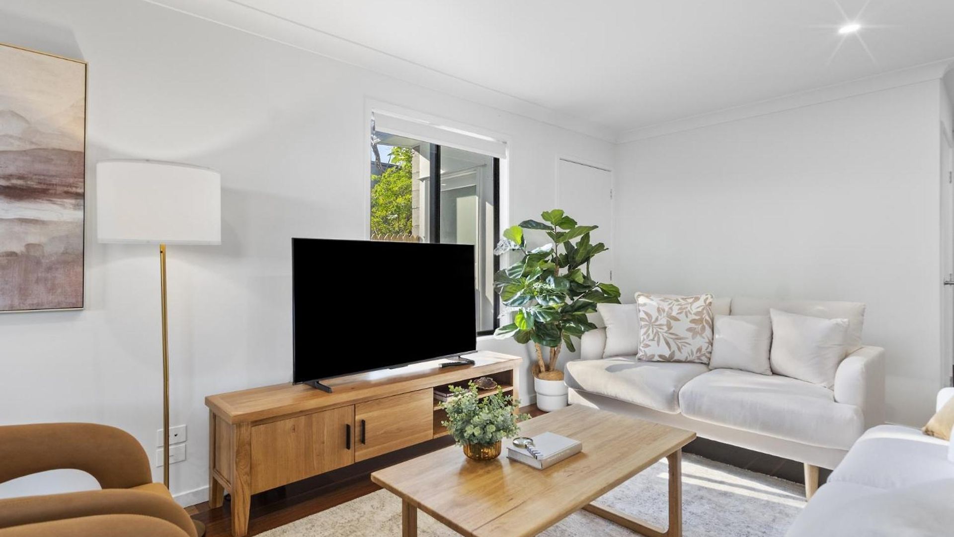 Retreat With Parking Close To Greenslopes Hospital Holiday home Brisbane