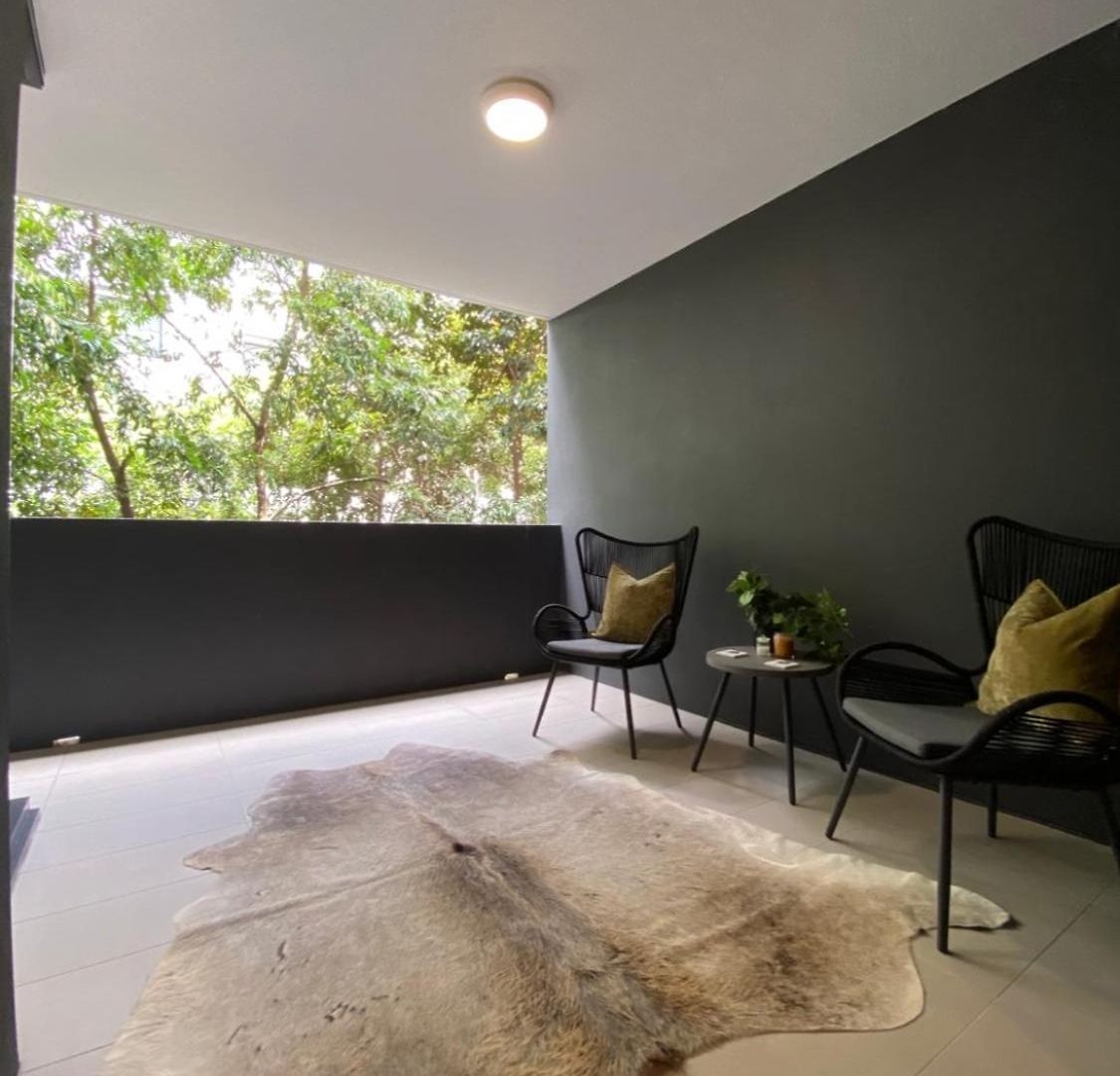 Homestay Urban Retreat - Shared With Queen Bed And Private Ensuite