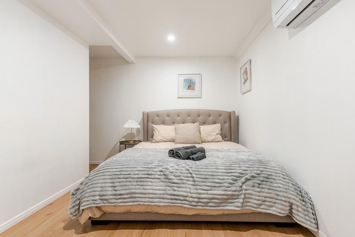 B5q Abnb-style 2br House With Free Parking And 5 Mins Ride To Eagle Farm Holiday home