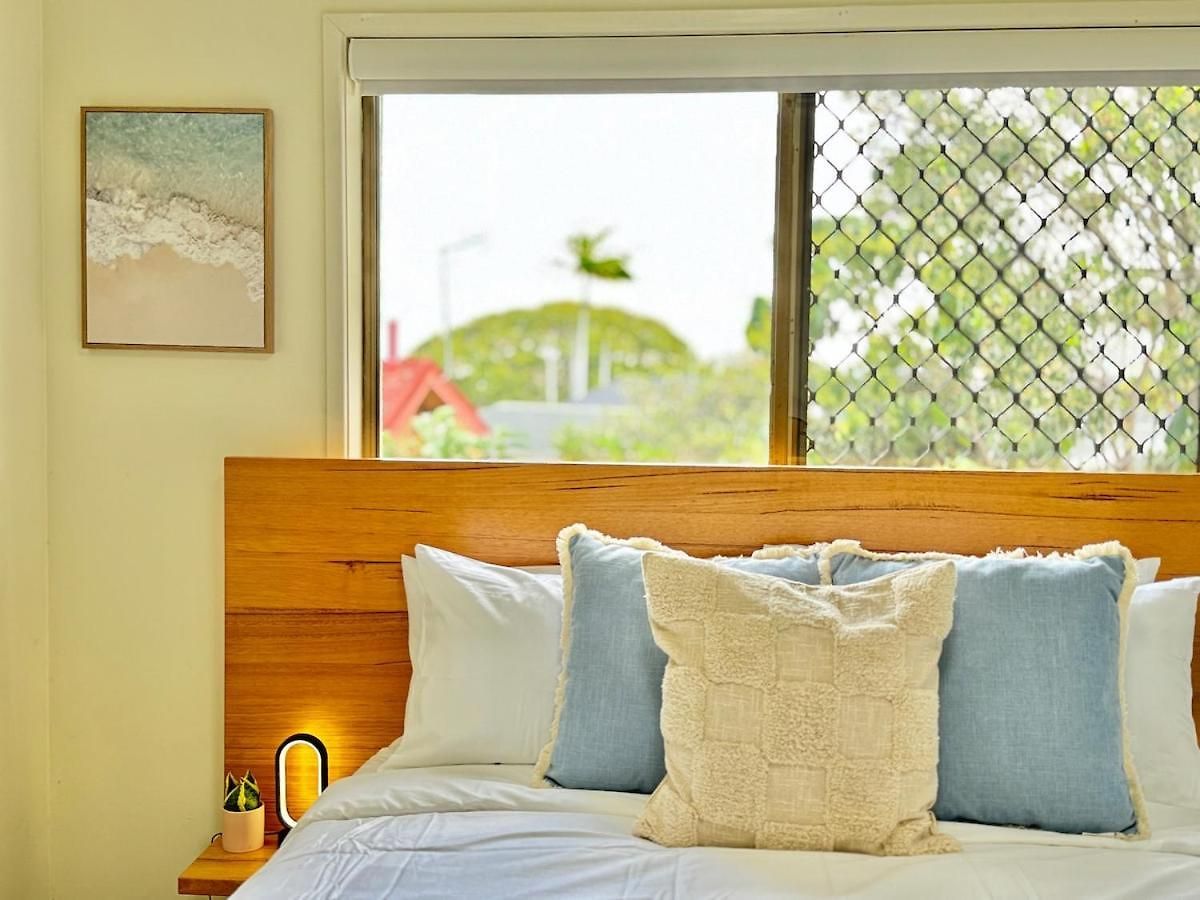 Holiday home Steps From Sunnybank Hills Shopping Spacious *