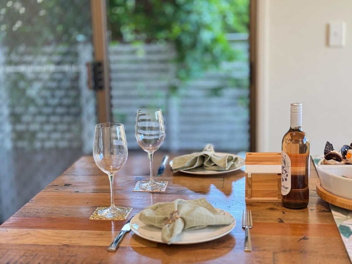 Steps From Sunnybank Hills Shopping Spacious * Brisbane