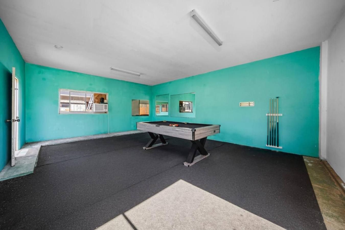 Holiday home Chic Vibes Oasis Pool And Patio Comfort For Groups Brisbane