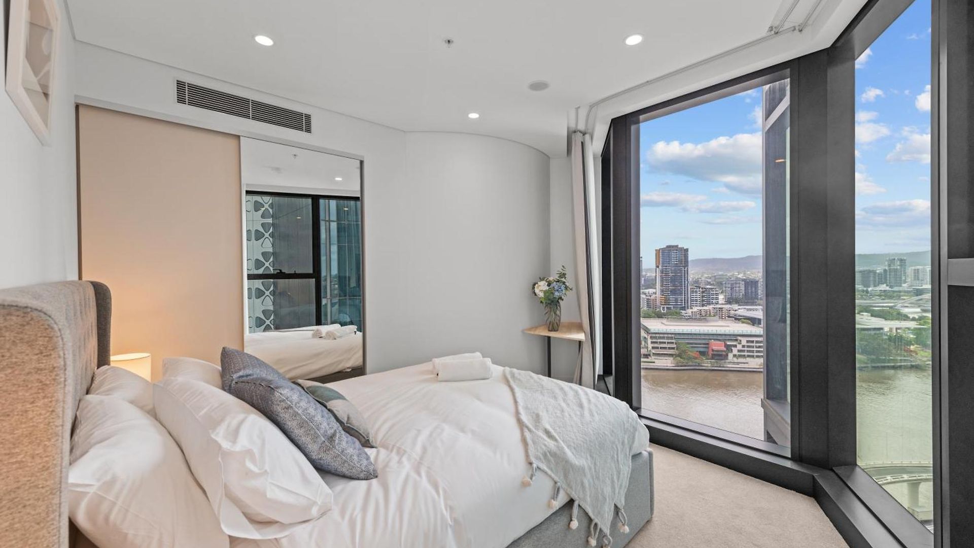 The One Residences Apartment