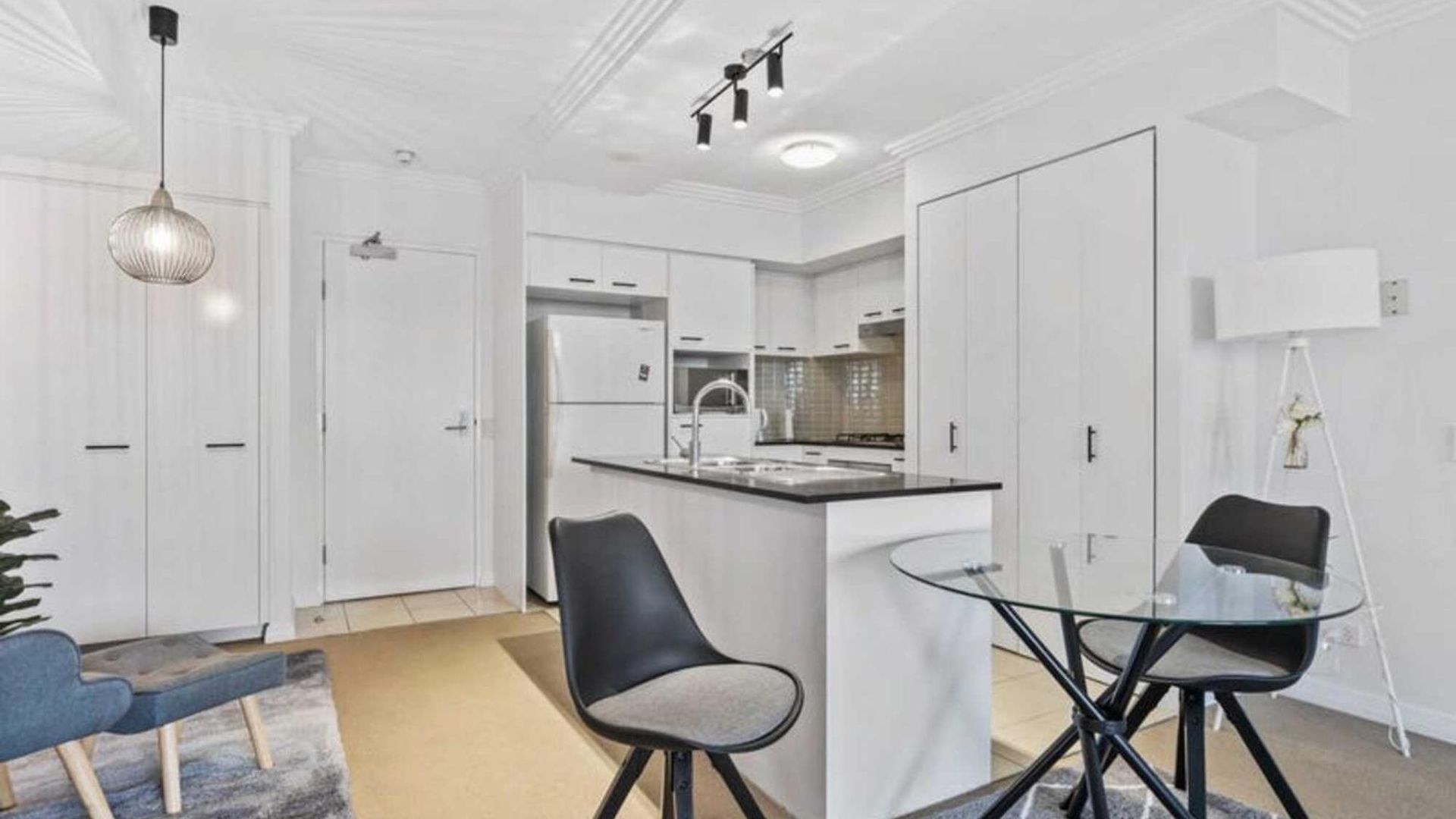 2-bedroom * Brisbane
