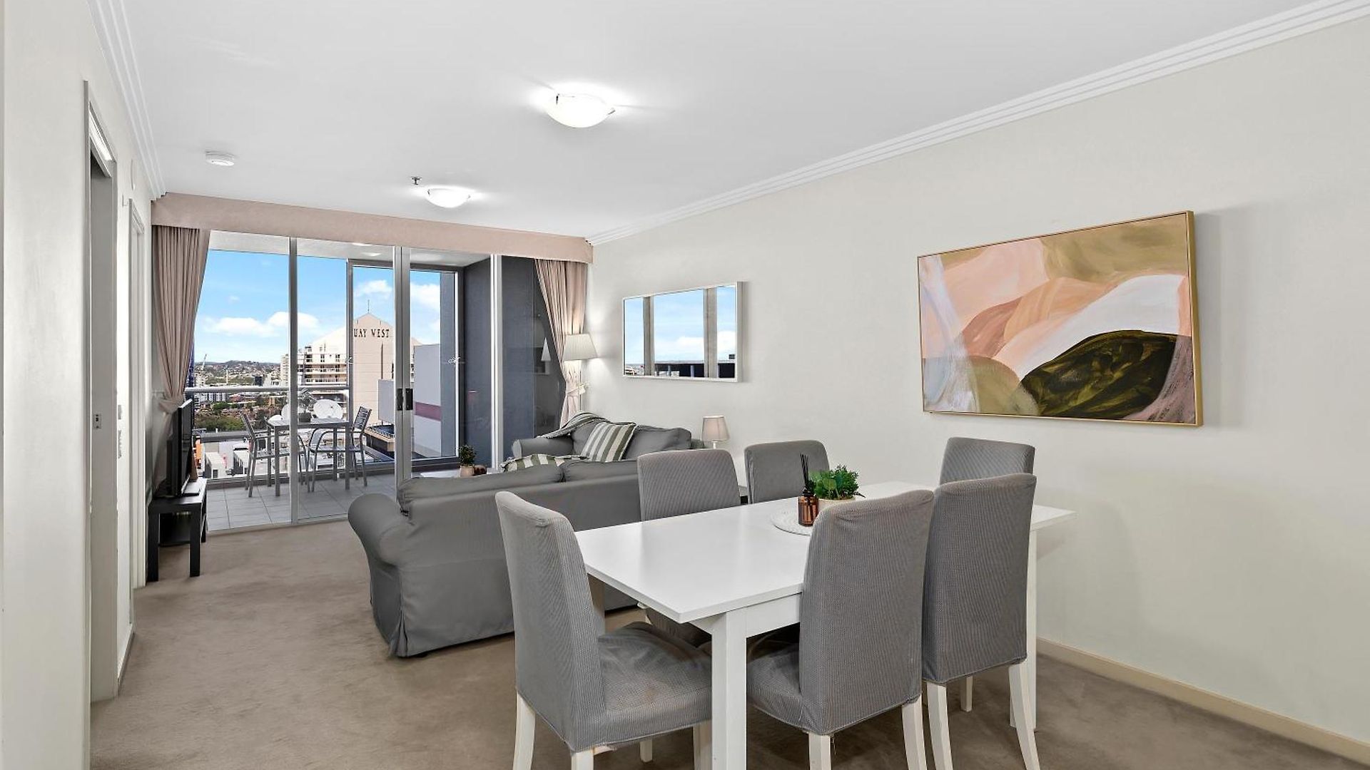 2br With Balcony, Pool, Gym And Wifi Brisbane