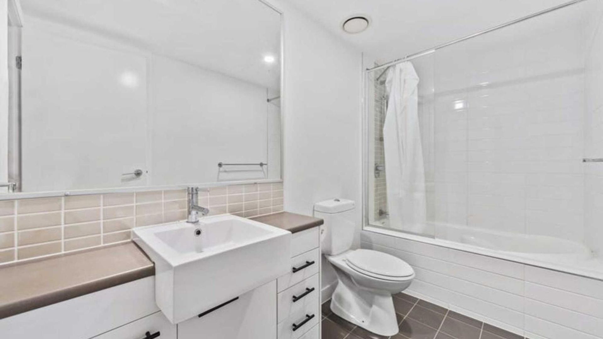 2-bedroom