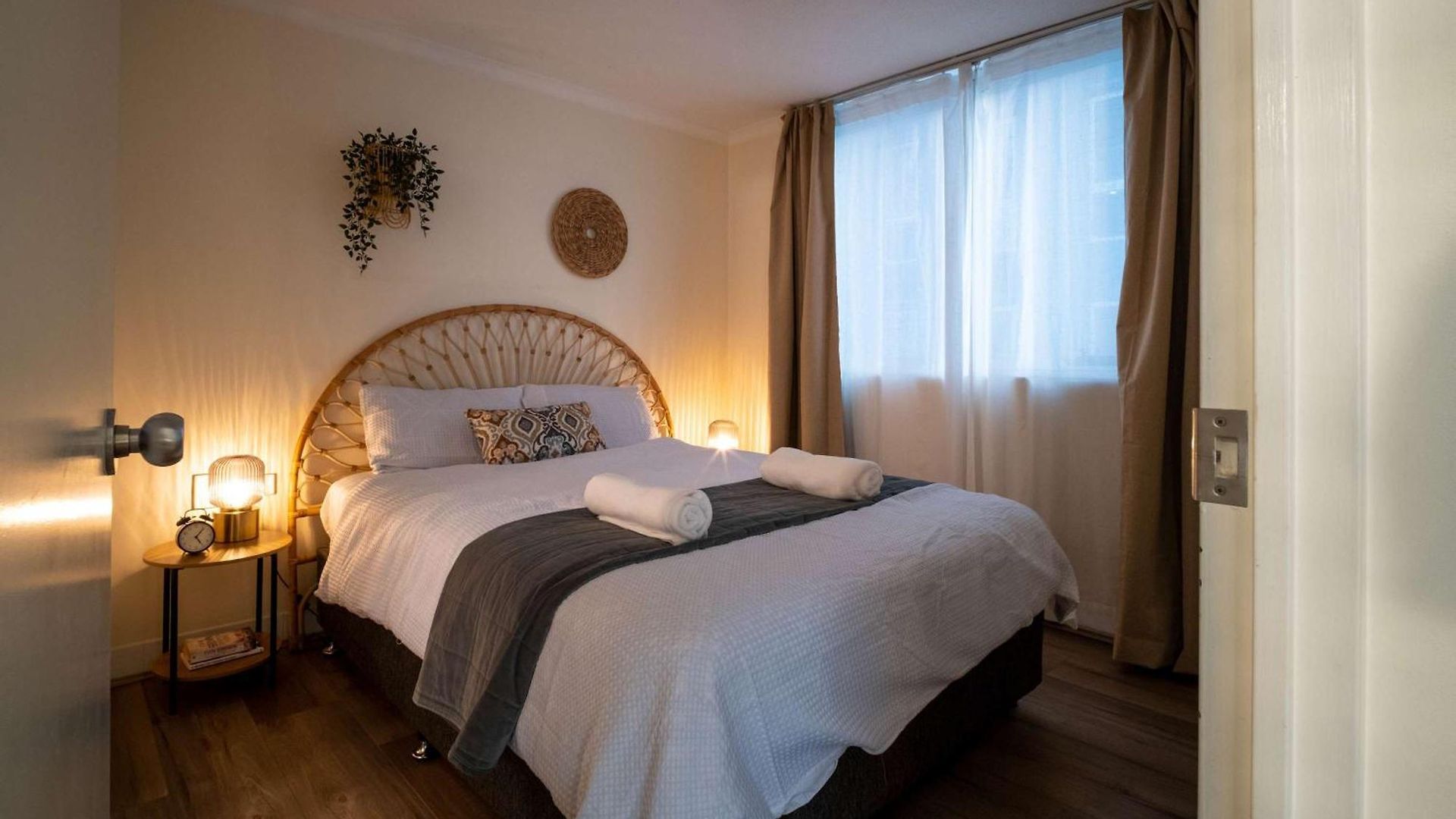 Footy Fan Base Roma St Walk To Stadium Sleeps 4 * Brisbane