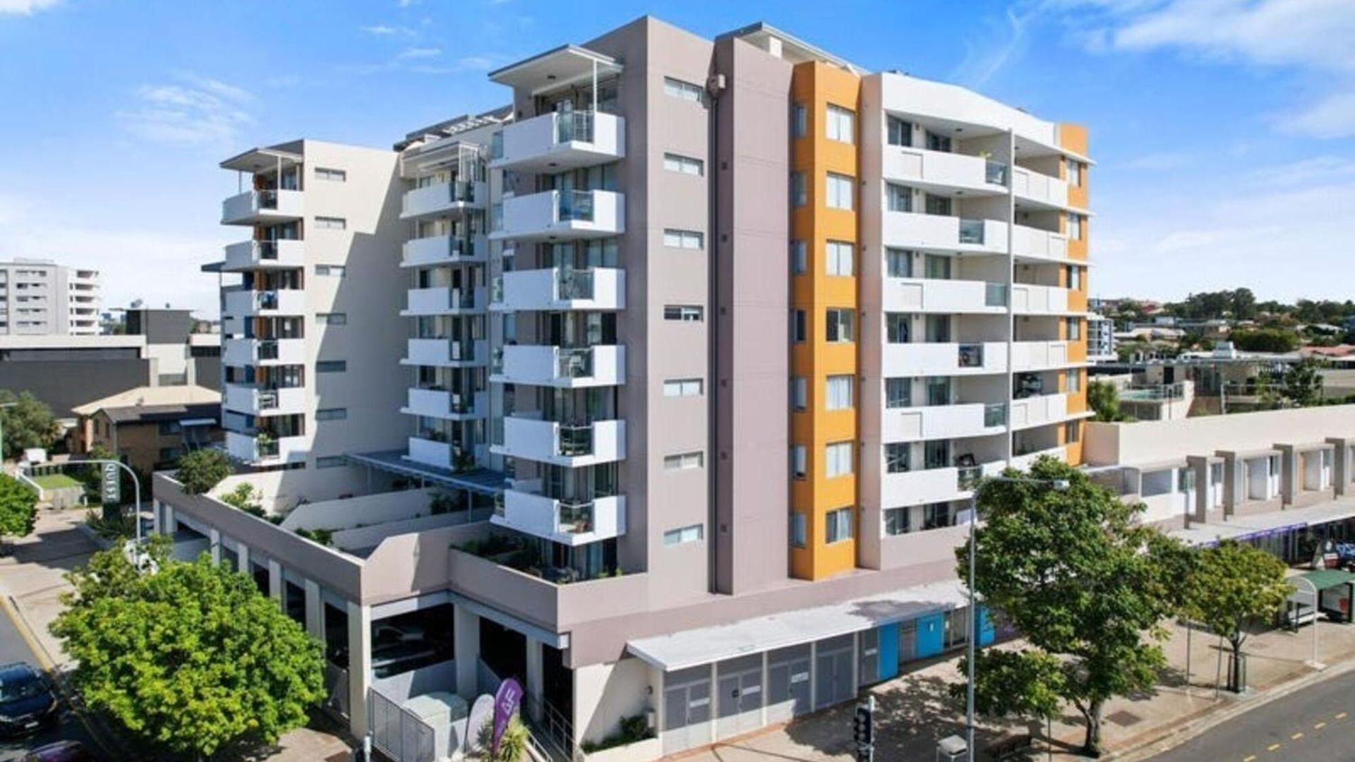 2-bedroom * Brisbane